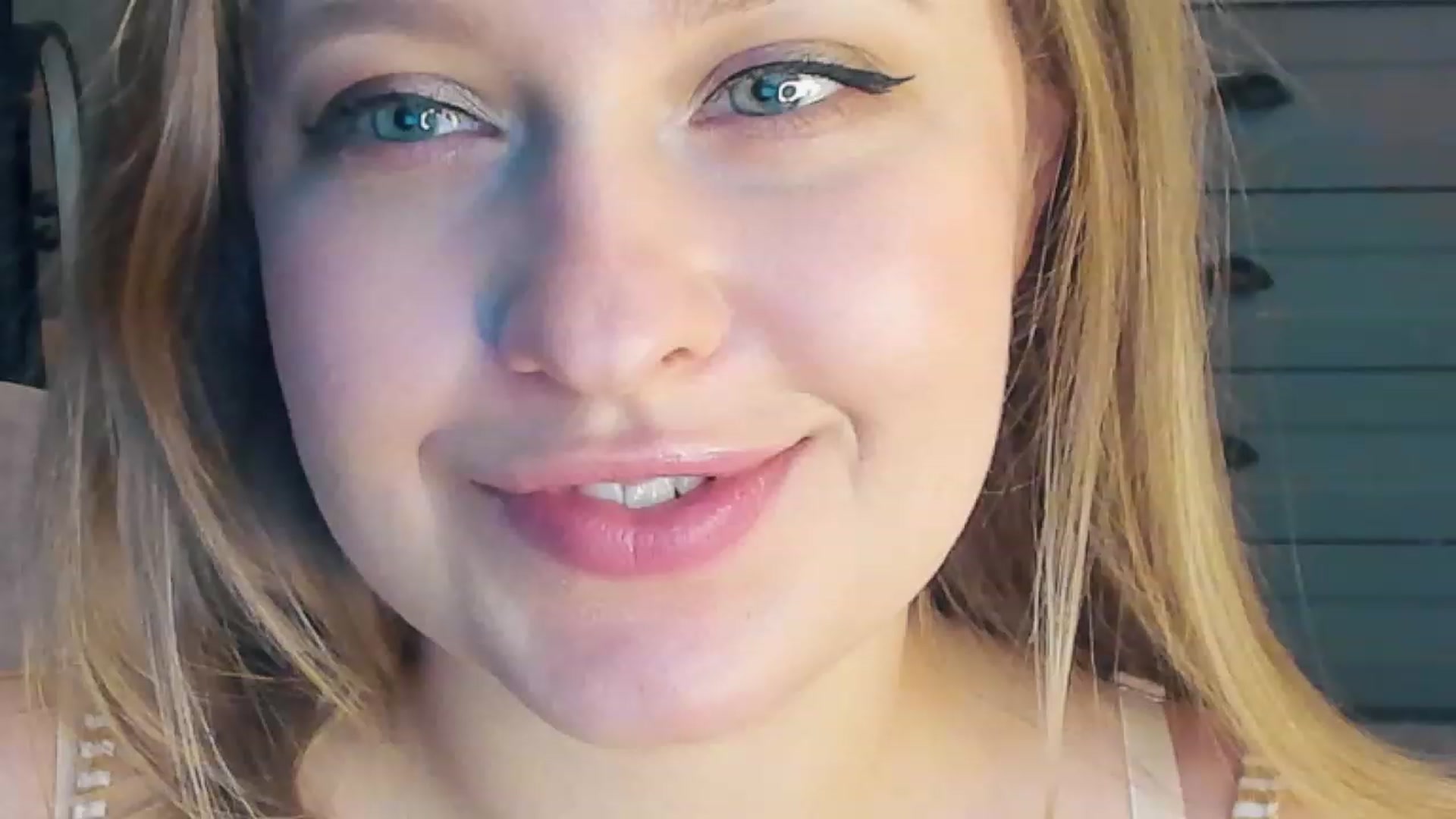 Gallery image thumbnail from SensualAdict's myfreecams stream on, 01/12/2023, 13:50 image 15 of 20