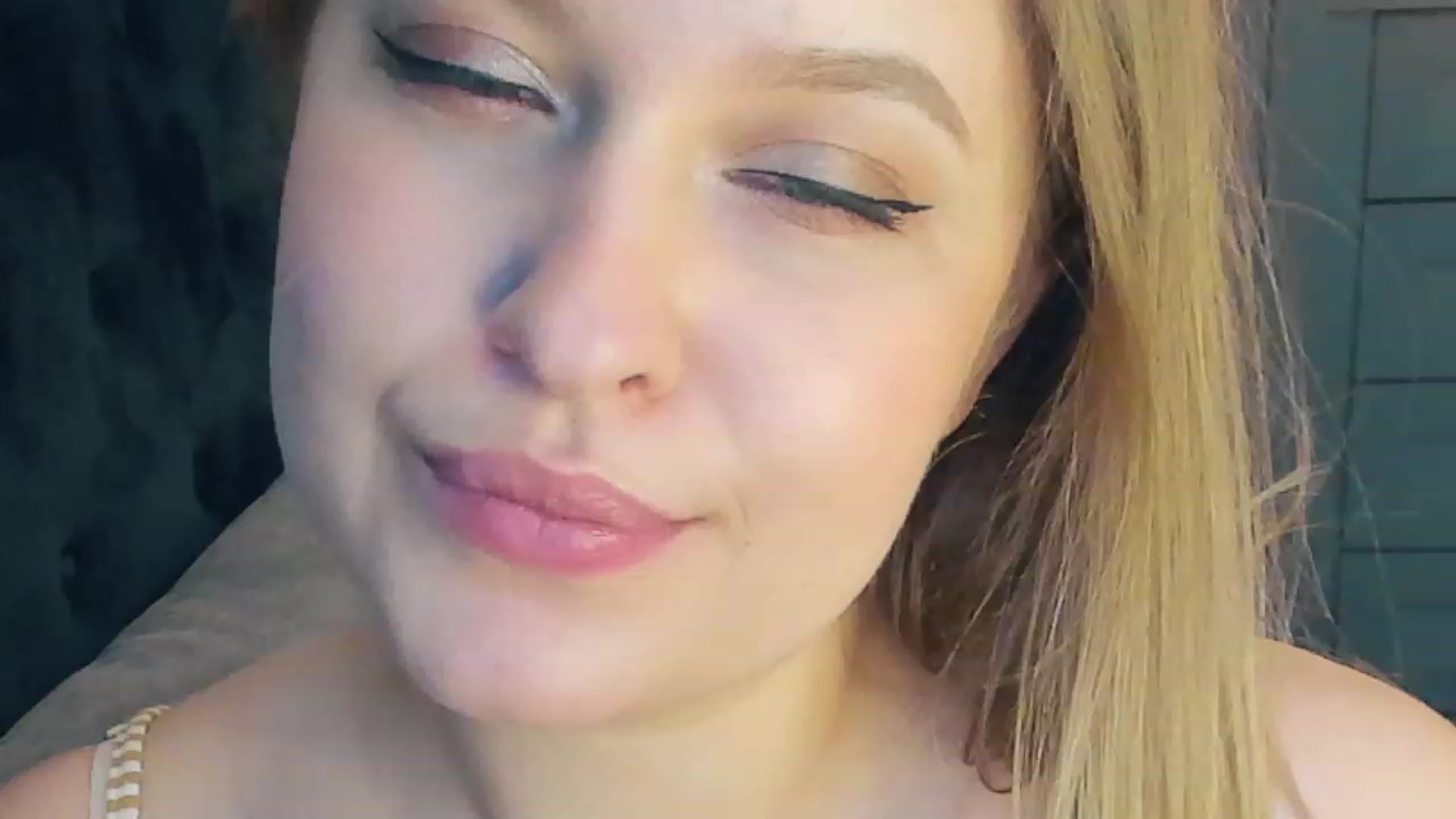 Gallery image thumbnail from SensualAdict's myfreecams stream on, 01/12/2023, 13:50 image 7 of 20