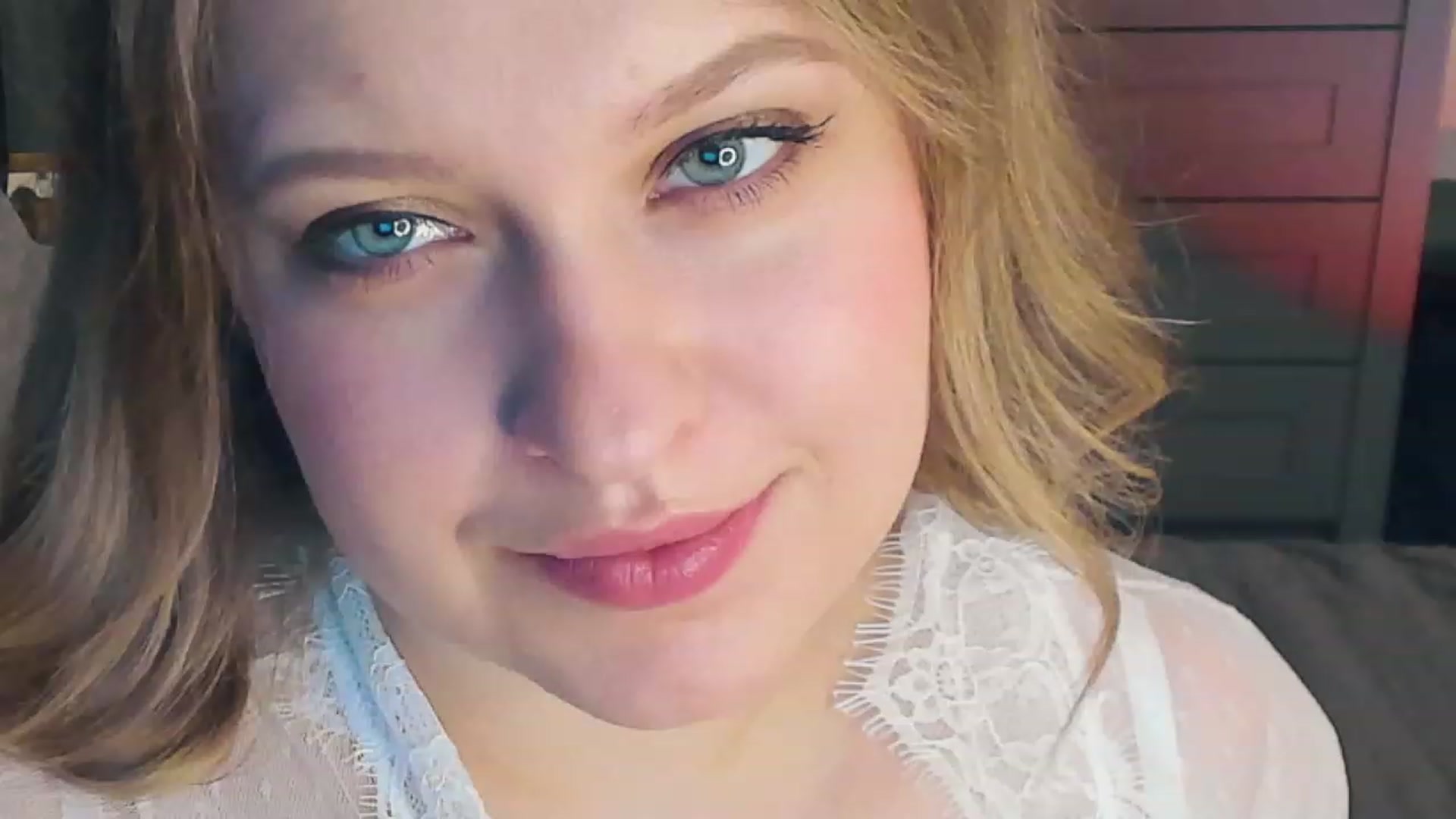 Gallery image thumbnail from SensualAdict's myfreecams stream on, 01/13/2023, 15:12 image 7 of 20