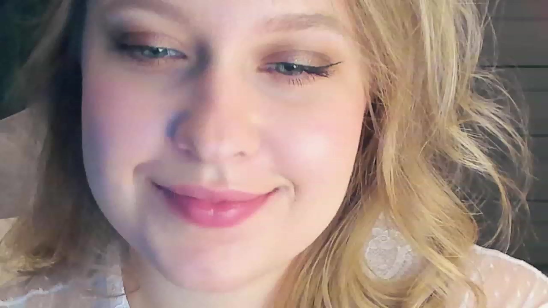 Gallery image thumbnail from SensualAdict's myfreecams stream on, 01/13/2023, 15:12 image 19 of 20