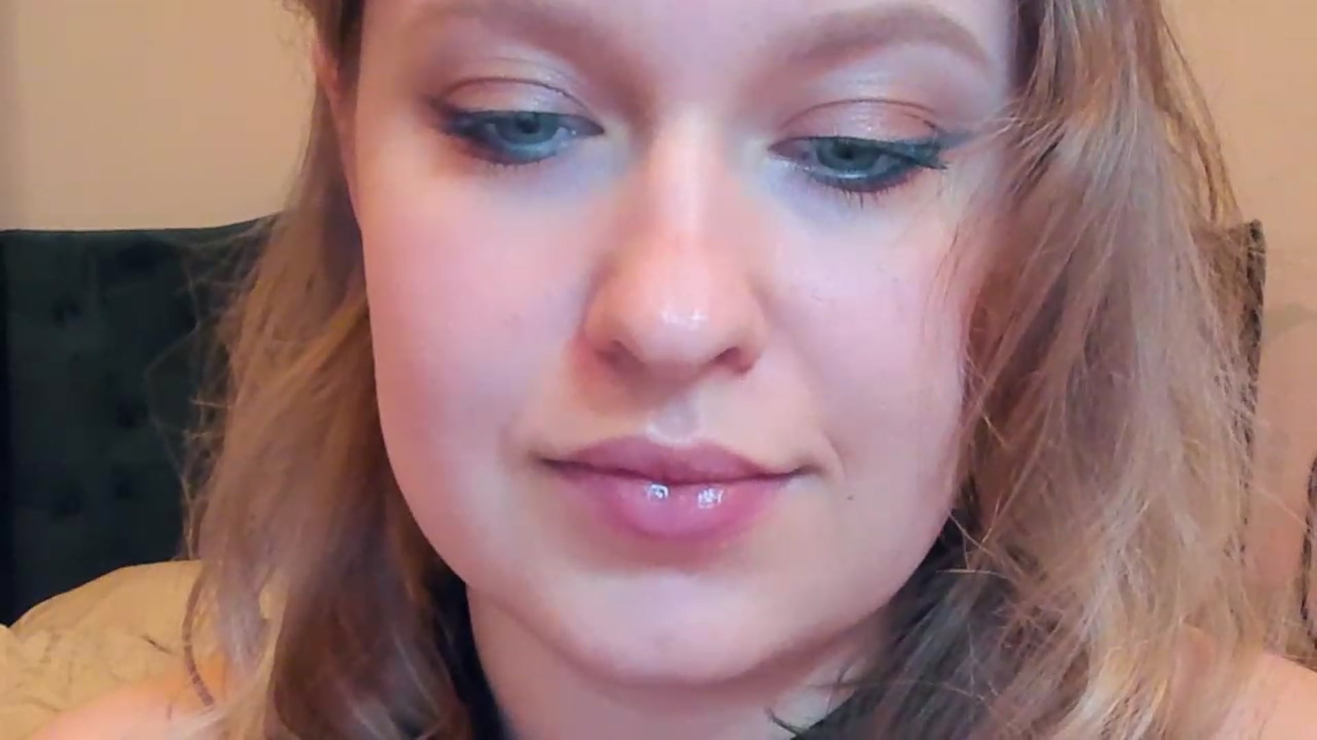 Gallery image thumbnail from SensualAdict's myfreecams stream on, 01/18/2023, 18:49 image 20 of 20