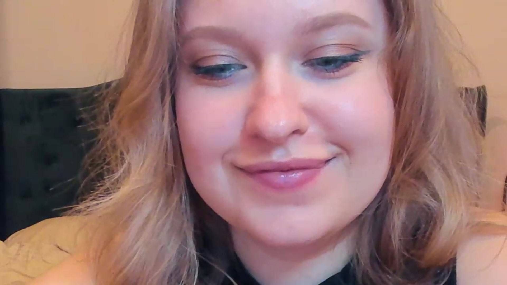 Gallery image thumbnail from SensualAdict's myfreecams stream on, 01/18/2023, 18:49 image 13 of 20