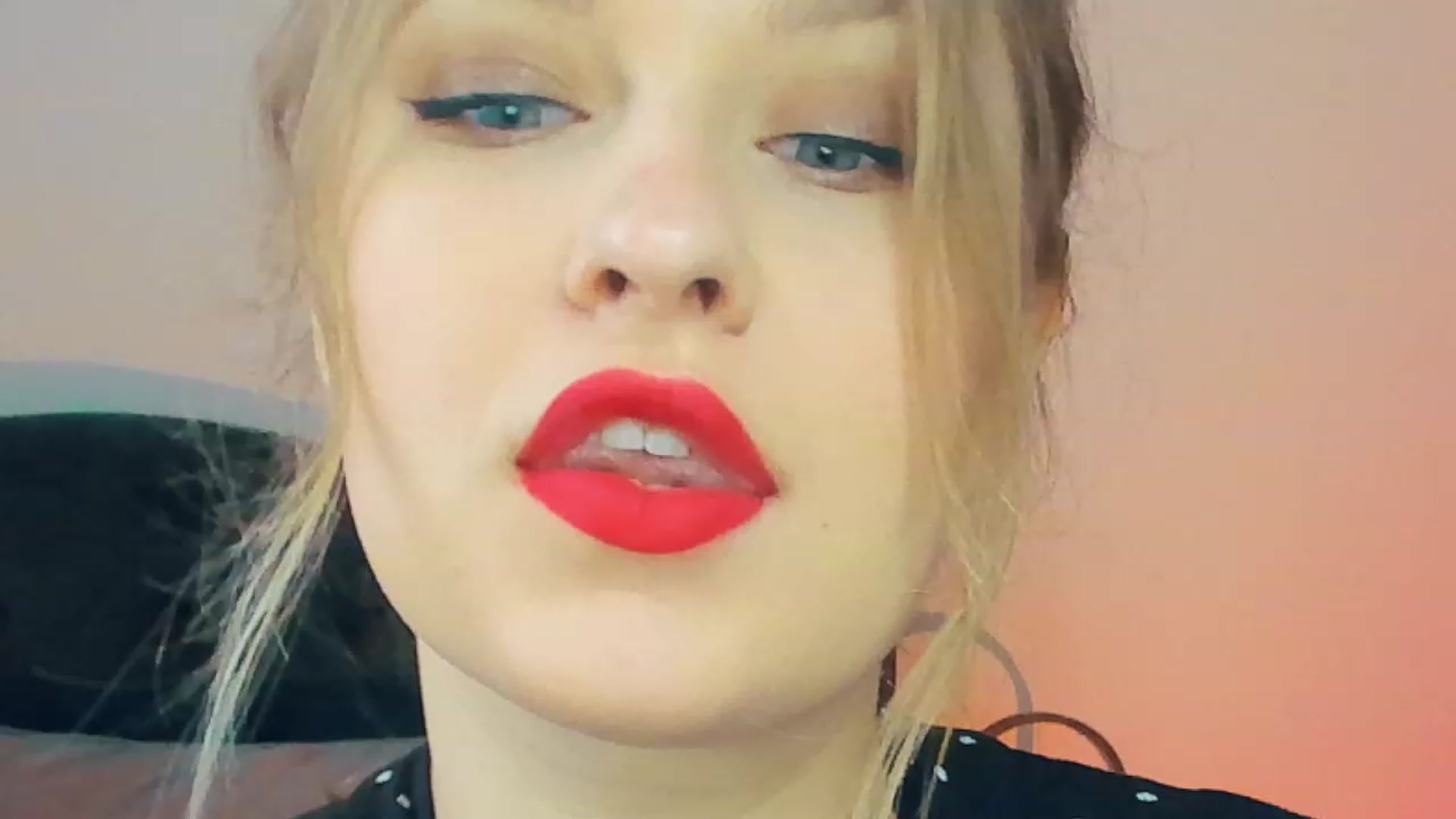 Gallery image thumbnail from SensualAdict's myfreecams stream on, 01/20/2023, 10:12 image 2 of 20