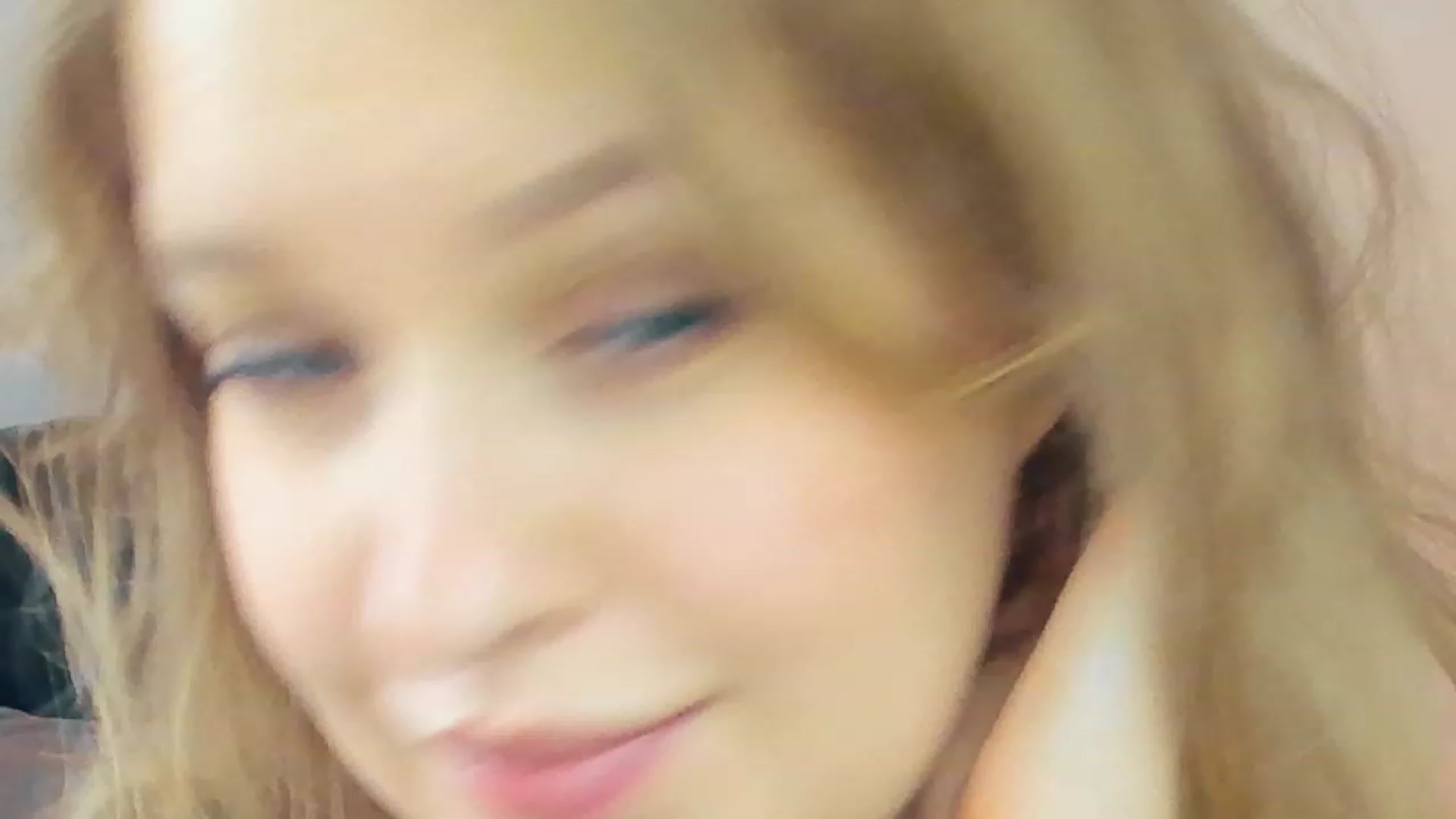 Gallery image thumbnail from SensualAdict's myfreecams stream on, 01/20/2023, 11:27 image 6 of 20