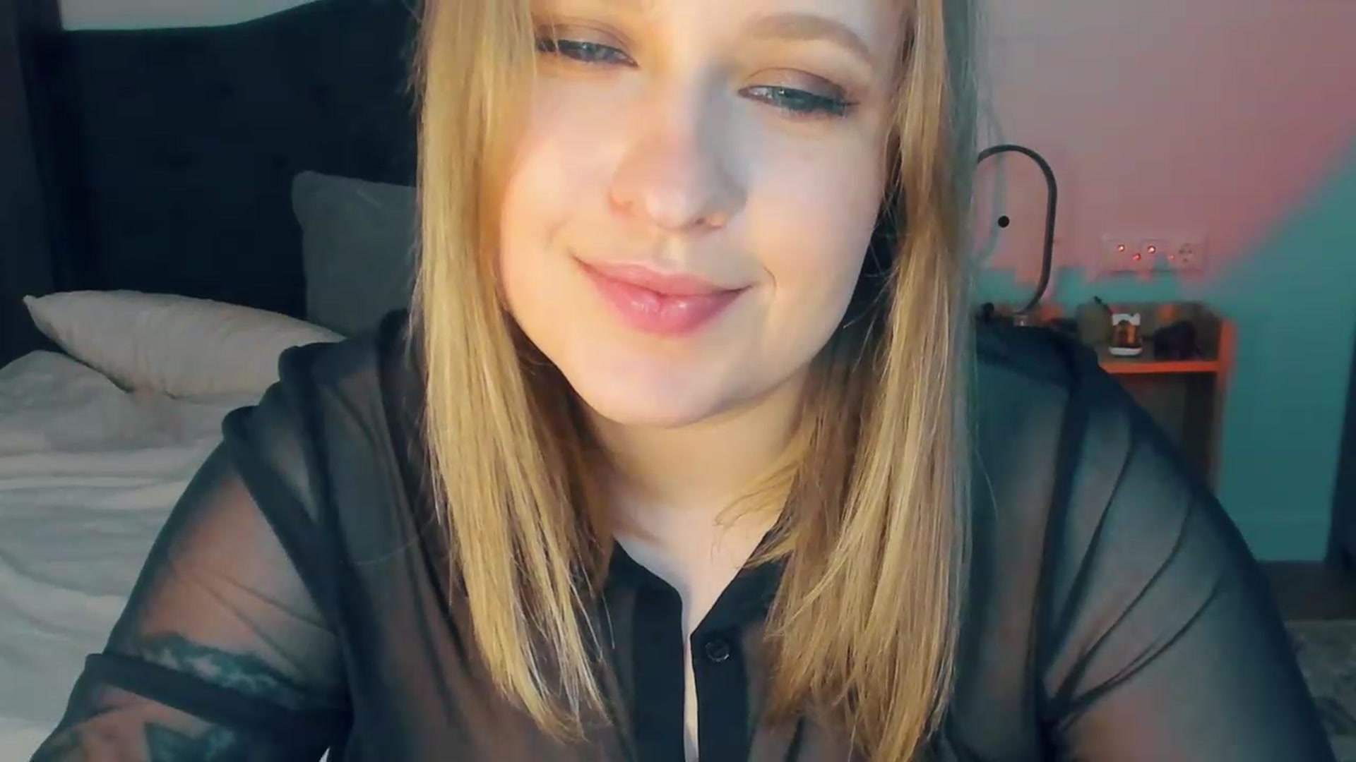 Gallery image thumbnail from SensualAdict's myfreecams stream on, 01/21/2023, 13:31 image 12 of 20