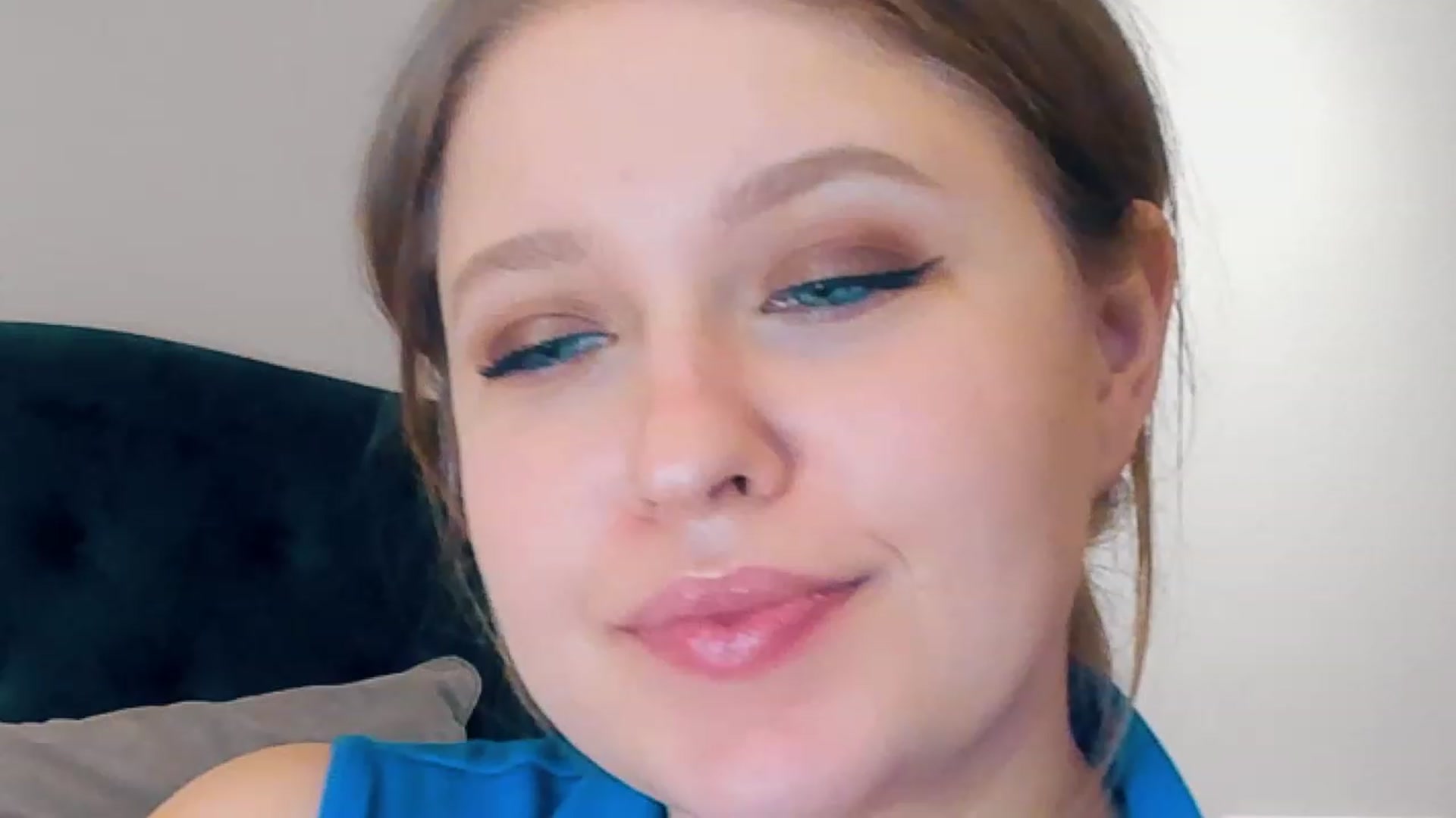Gallery image thumbnail from SensualAdict's myfreecams stream on, 01/21/2023, 18:16 image 12 of 20
