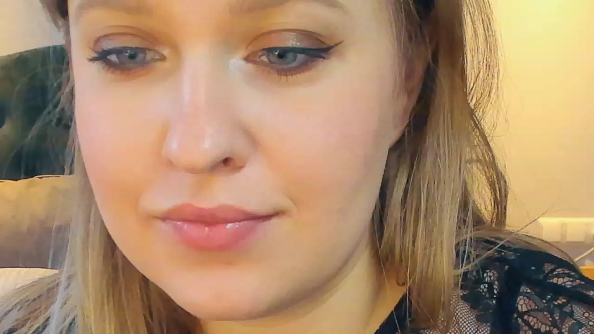Gallery image thumbnail from SensualAdict's myfreecams stream on, 01/22/2023, 13:08 image 7 of 20