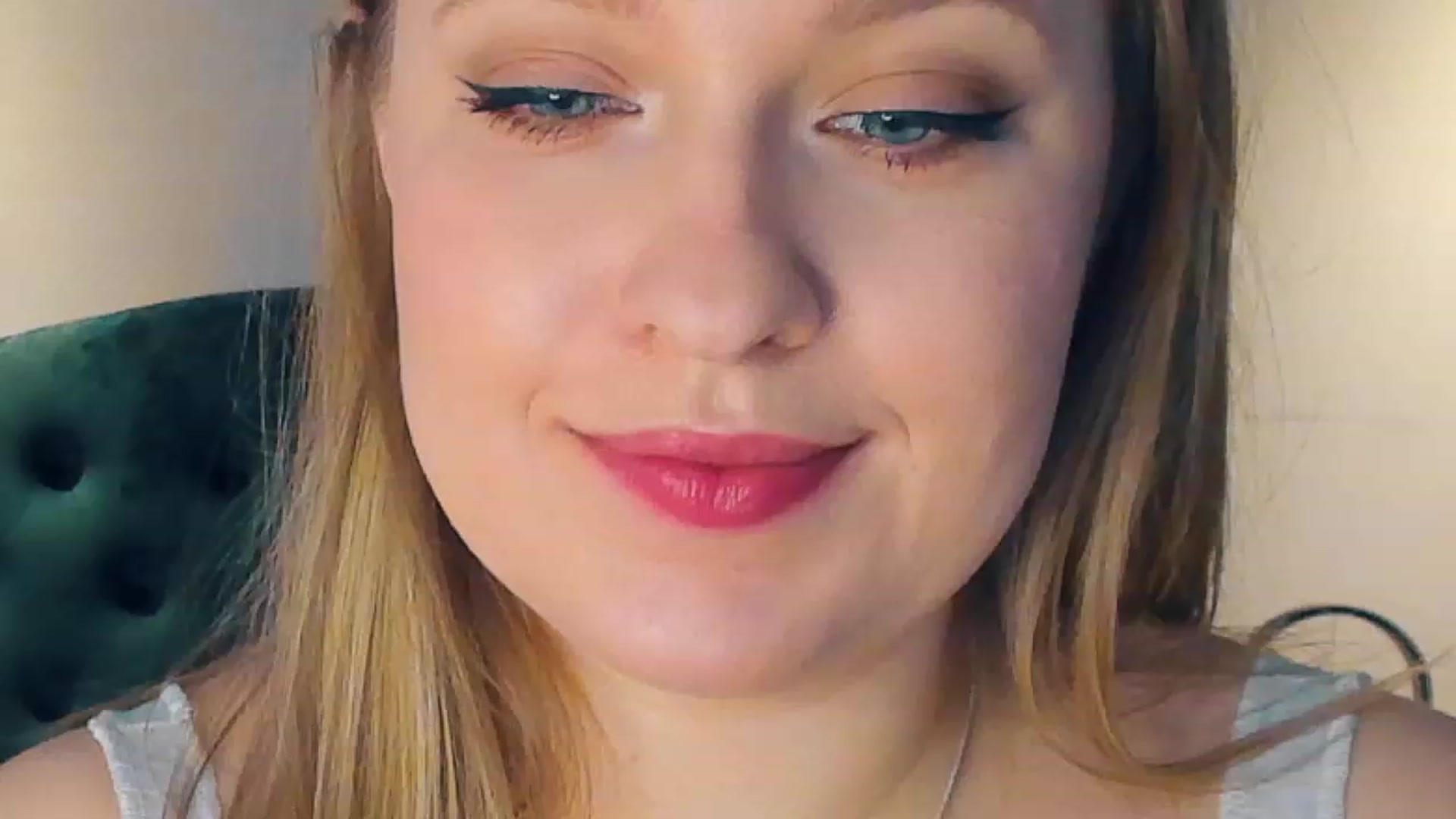 Gallery image thumbnail from SensualAdict's myfreecams stream on, 01/25/2023, 14:35 image 18 of 20