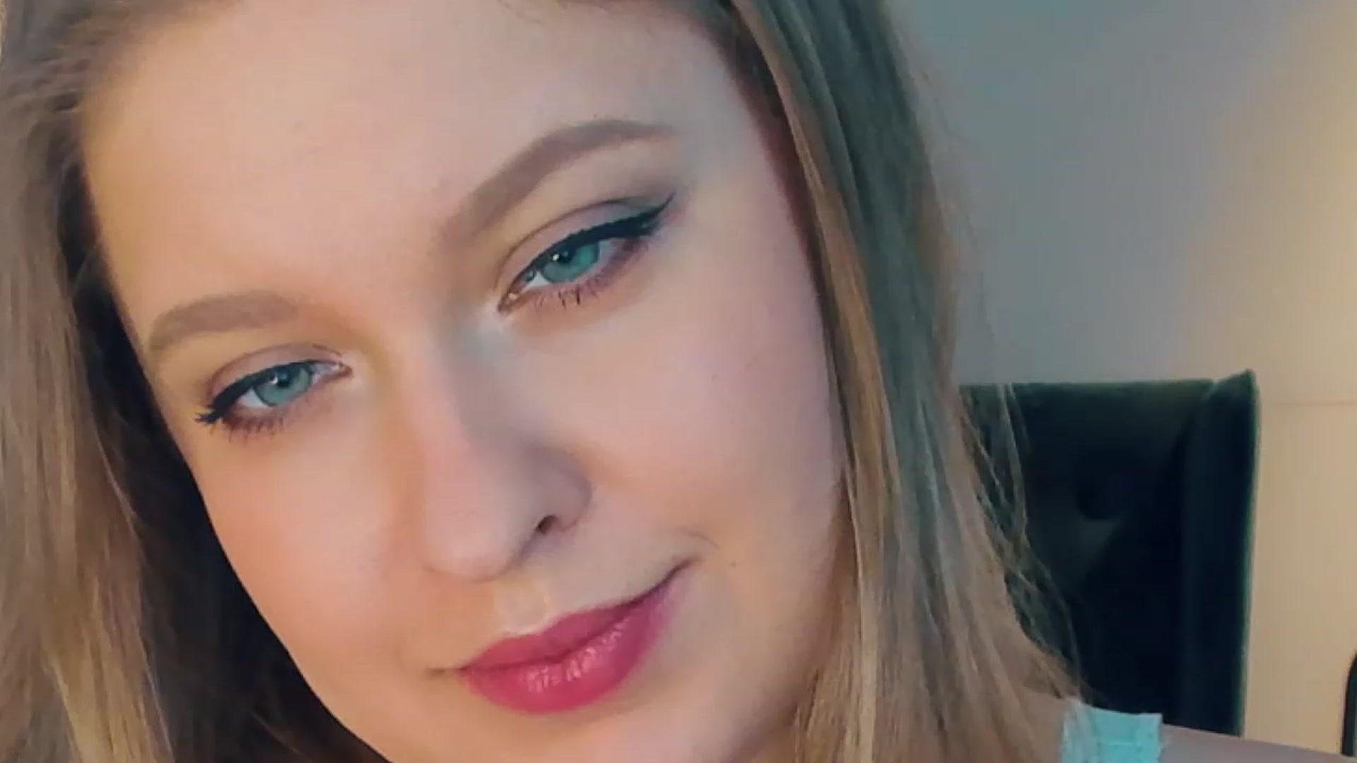 Gallery image thumbnail from SensualAdict's myfreecams stream on, 01/25/2023, 14:35 image 6 of 20