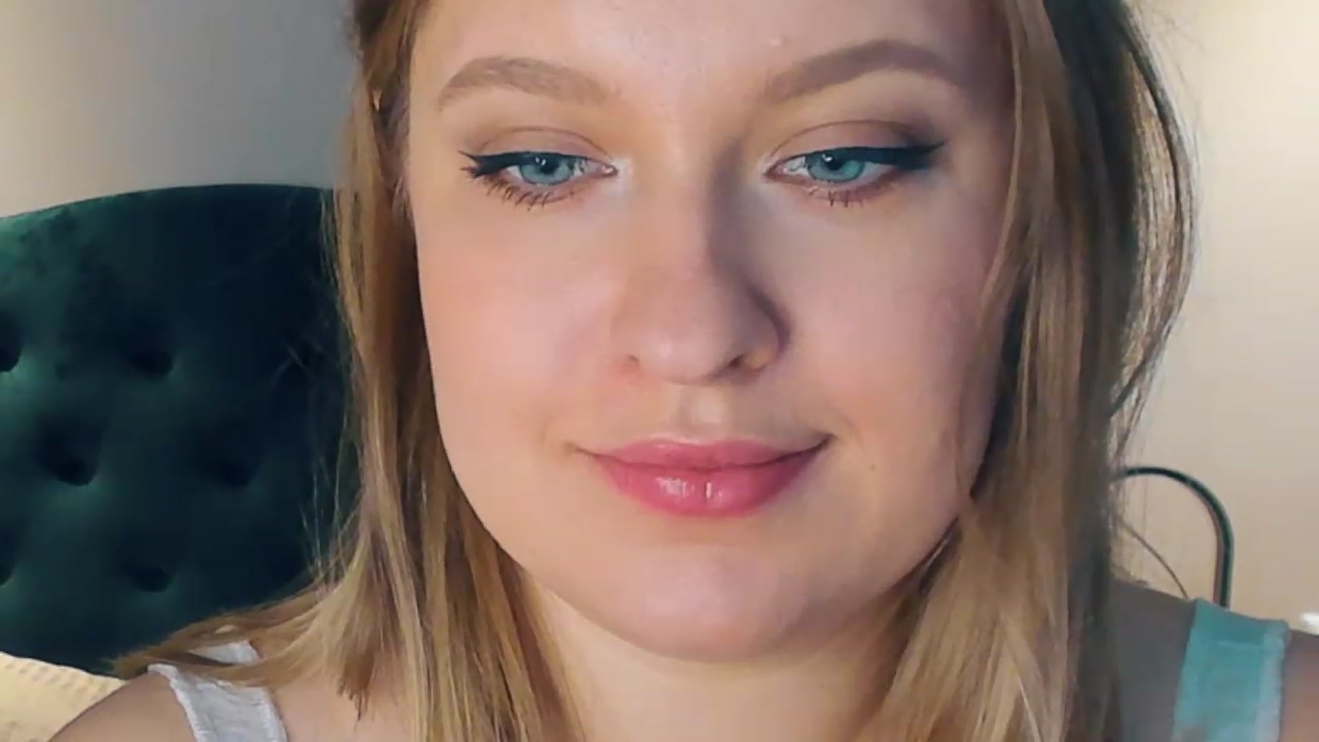 Gallery image thumbnail from SensualAdict's myfreecams stream on, 01/25/2023, 16:49 image 10 of 20
