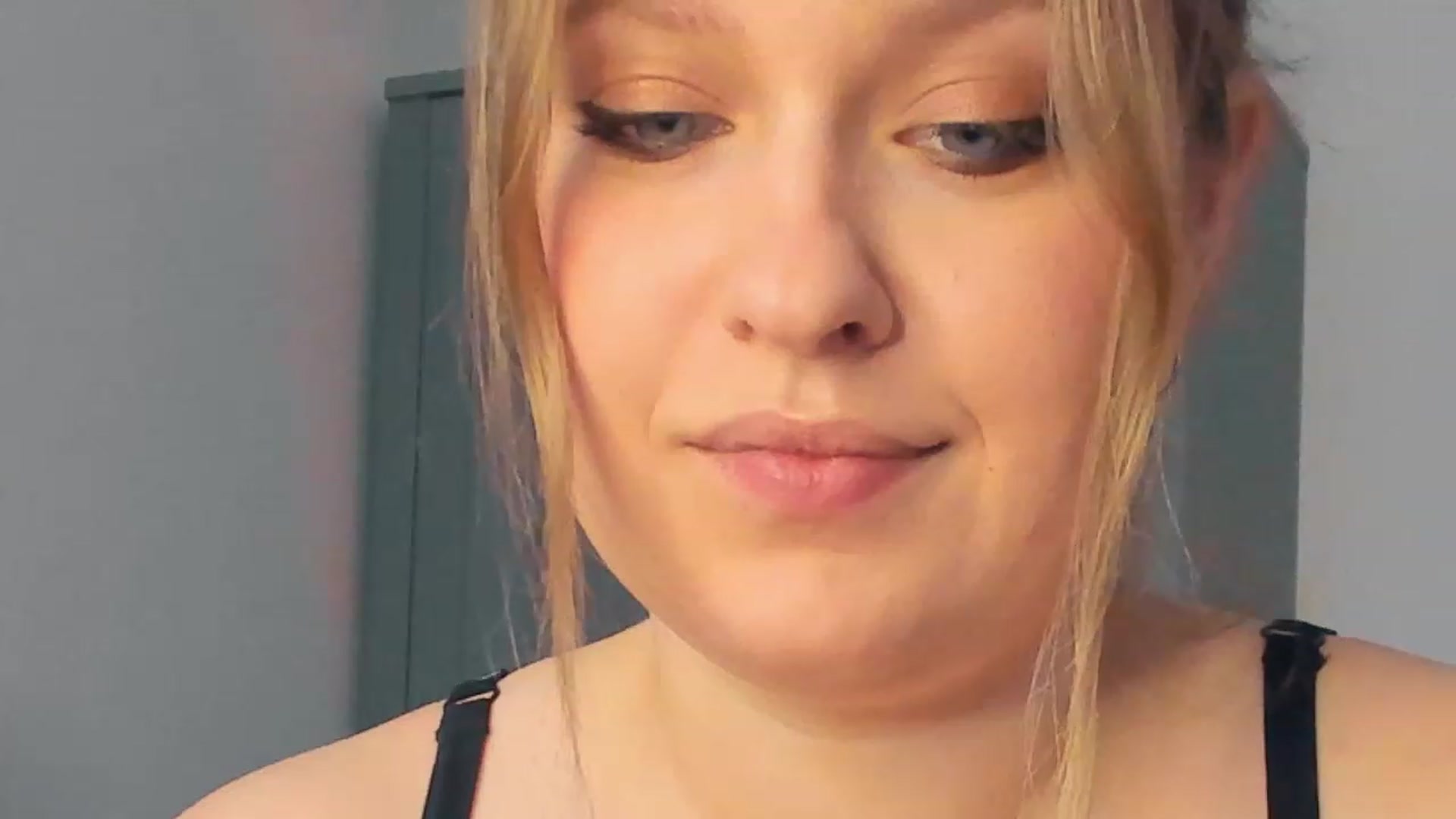 Gallery image thumbnail from SensualAdict's myfreecams stream on, 01/30/2023, 12:14 image 19 of 20