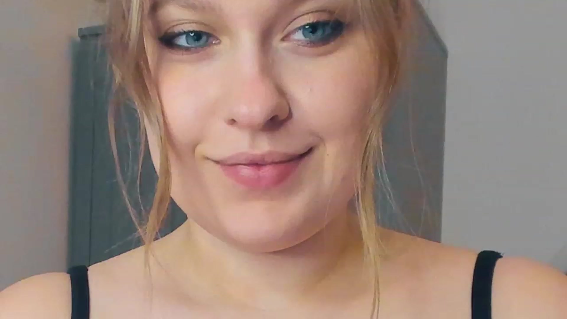 Gallery image thumbnail from SensualAdict's myfreecams stream on, 01/30/2023, 14:13 image 3 of 20