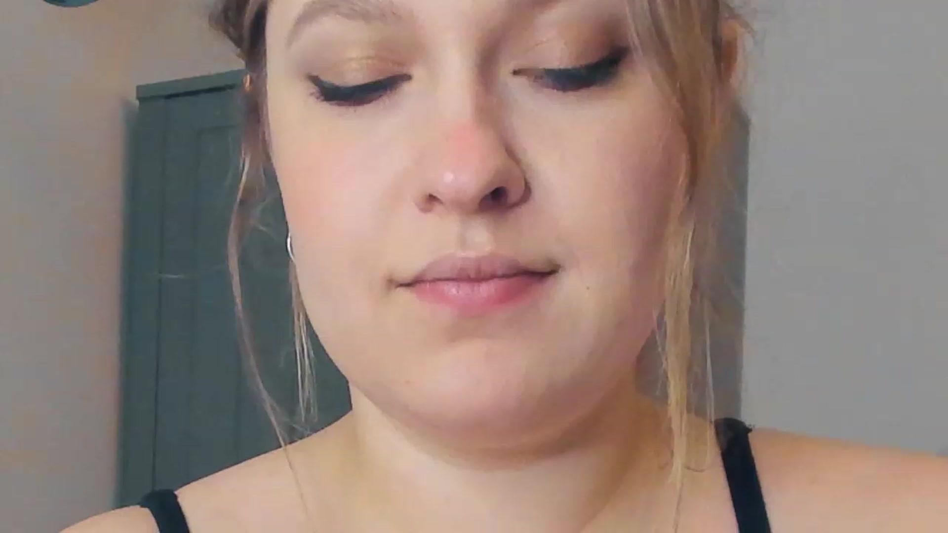 Gallery image thumbnail from SensualAdict's myfreecams stream on, 01/30/2023, 14:13 image 11 of 20