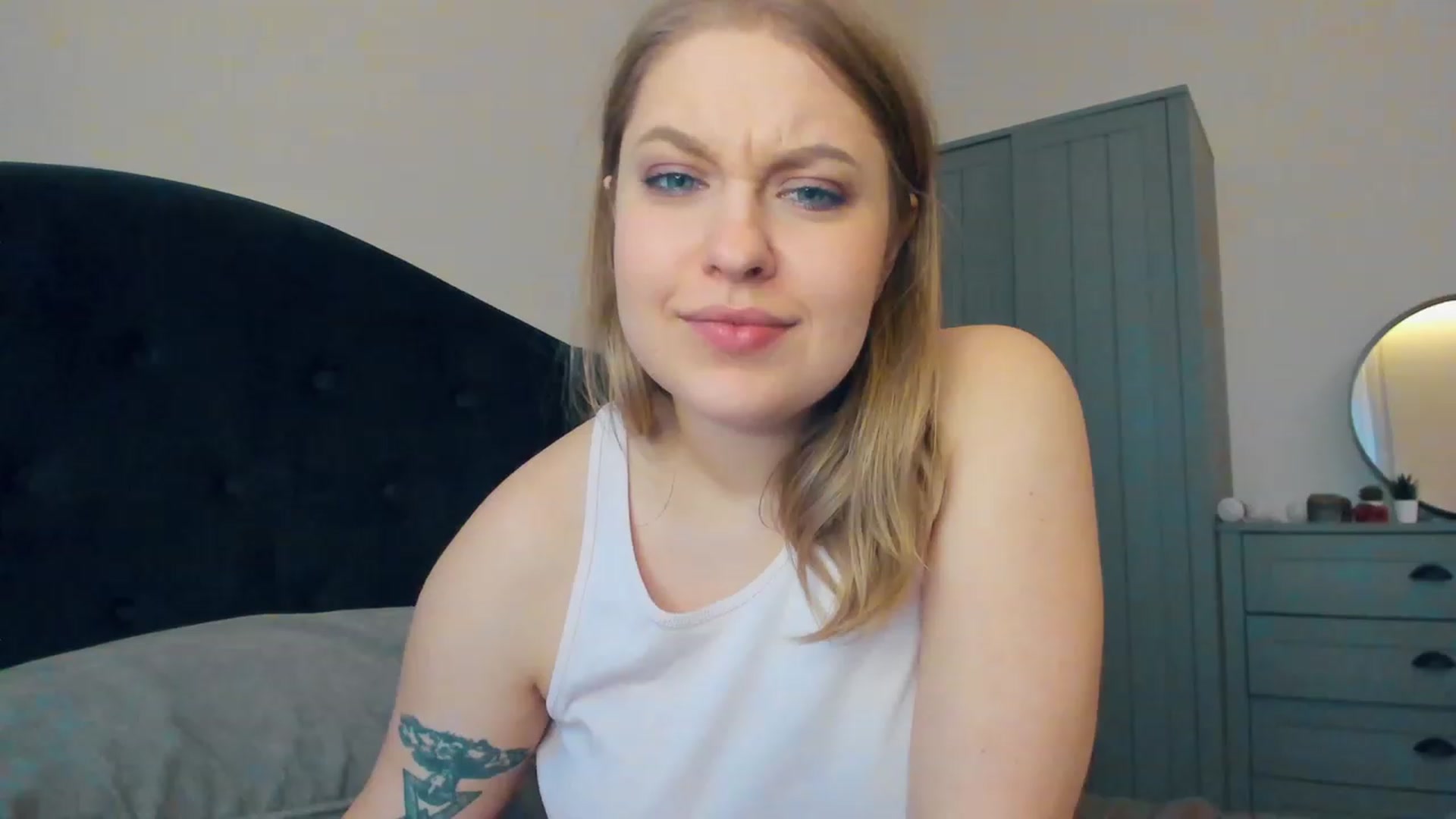 Gallery image thumbnail from SensualAdict's myfreecams stream on, 02/05/2023, 14:00 image 20 of 20