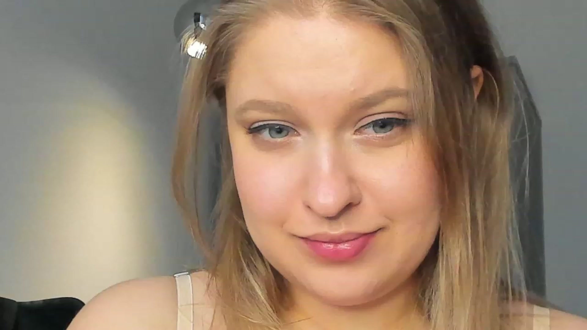 Gallery image thumbnail from SensualAdict's myfreecams stream on, 02/07/2023, 13:00 image 15 of 20