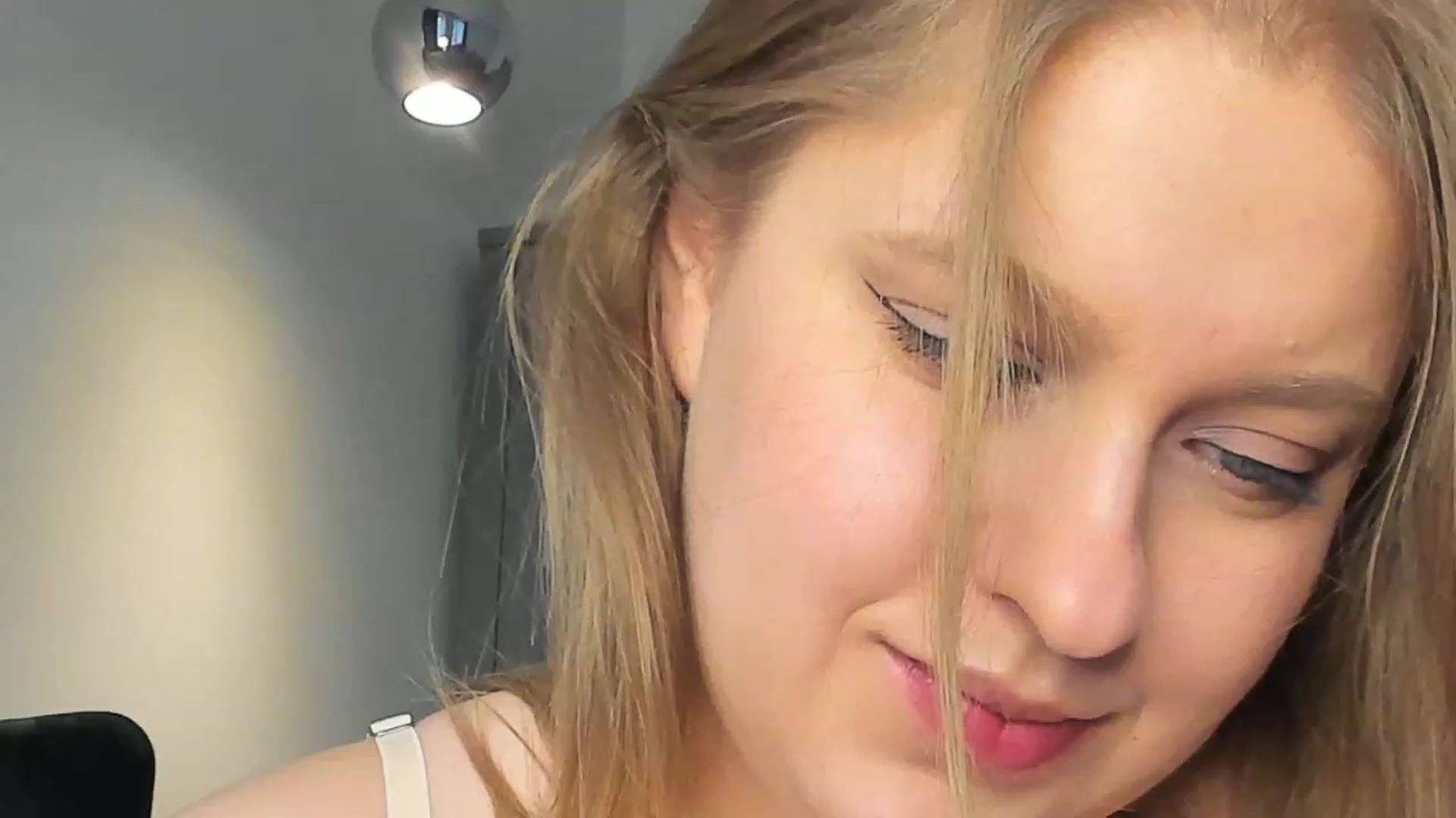 Gallery image thumbnail from SensualAdict's myfreecams stream on, 02/07/2023, 13:00 image 9 of 20
