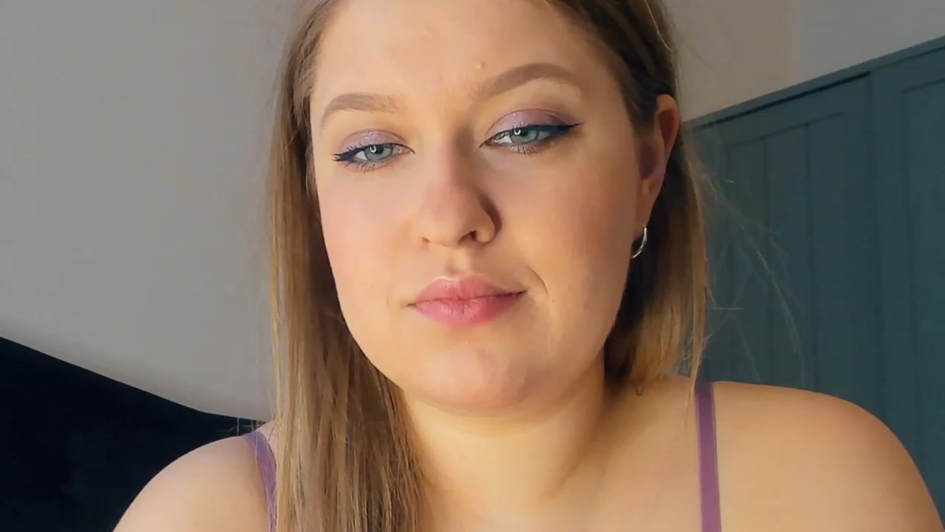 Gallery image thumbnail from SensualAdict's myfreecams stream on, 02/10/2023, 14:43 image 10 of 20