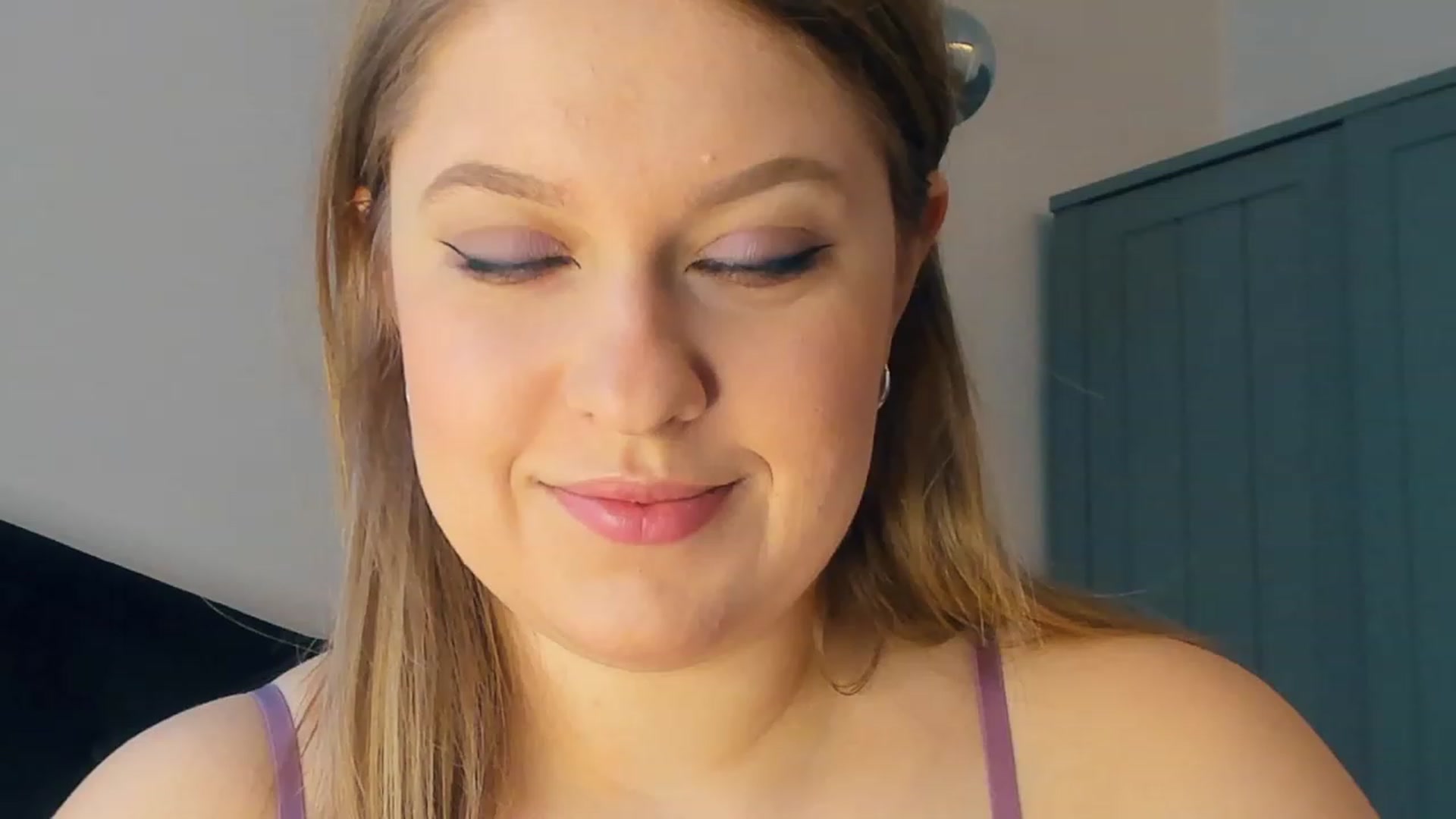 Gallery image thumbnail from SensualAdict's myfreecams stream on, 02/10/2023, 14:43 image 2 of 20