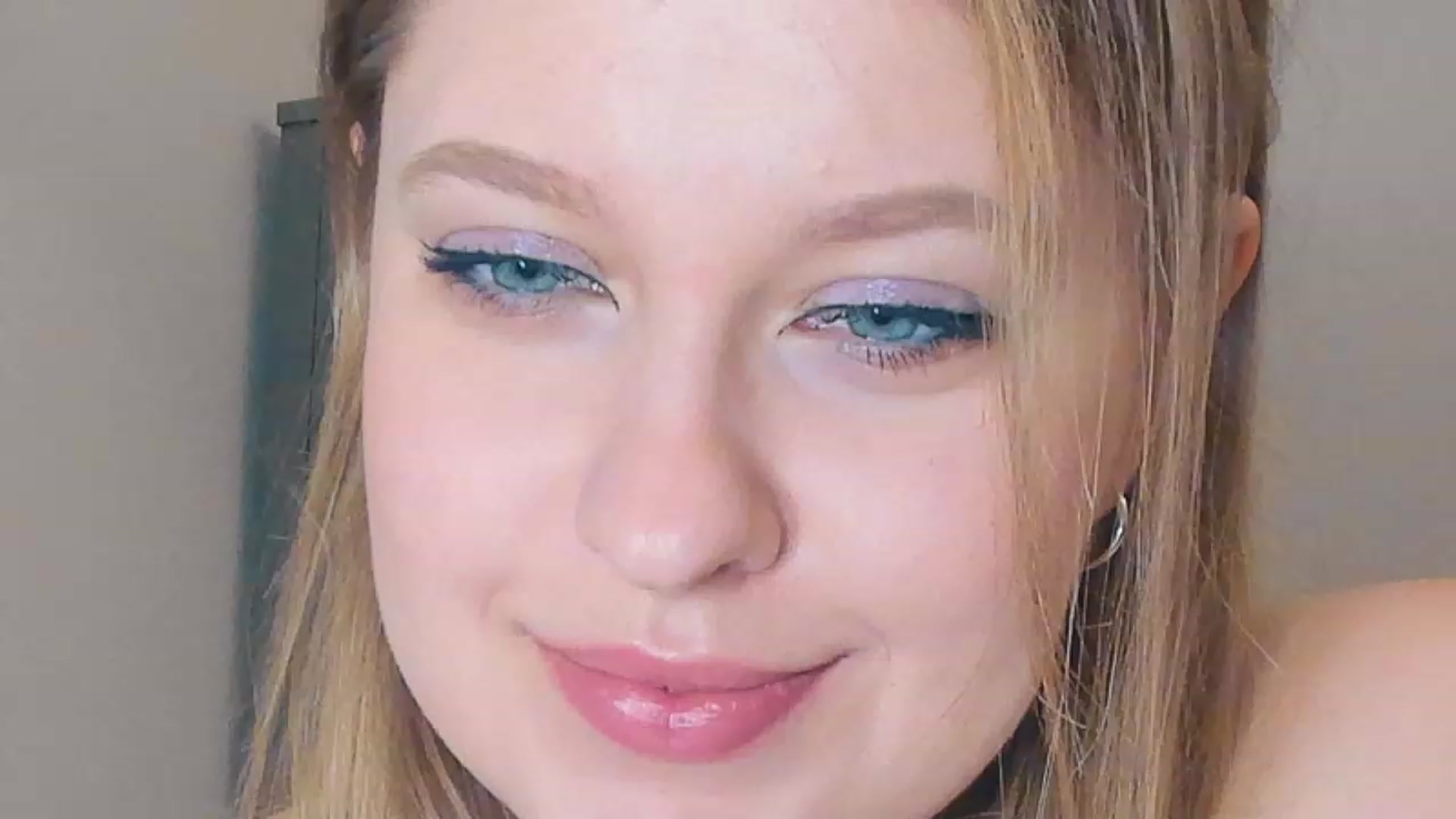 Gallery image thumbnail from SensualAdict's myfreecams stream on, 02/10/2023, 17:48 image 3 of 20