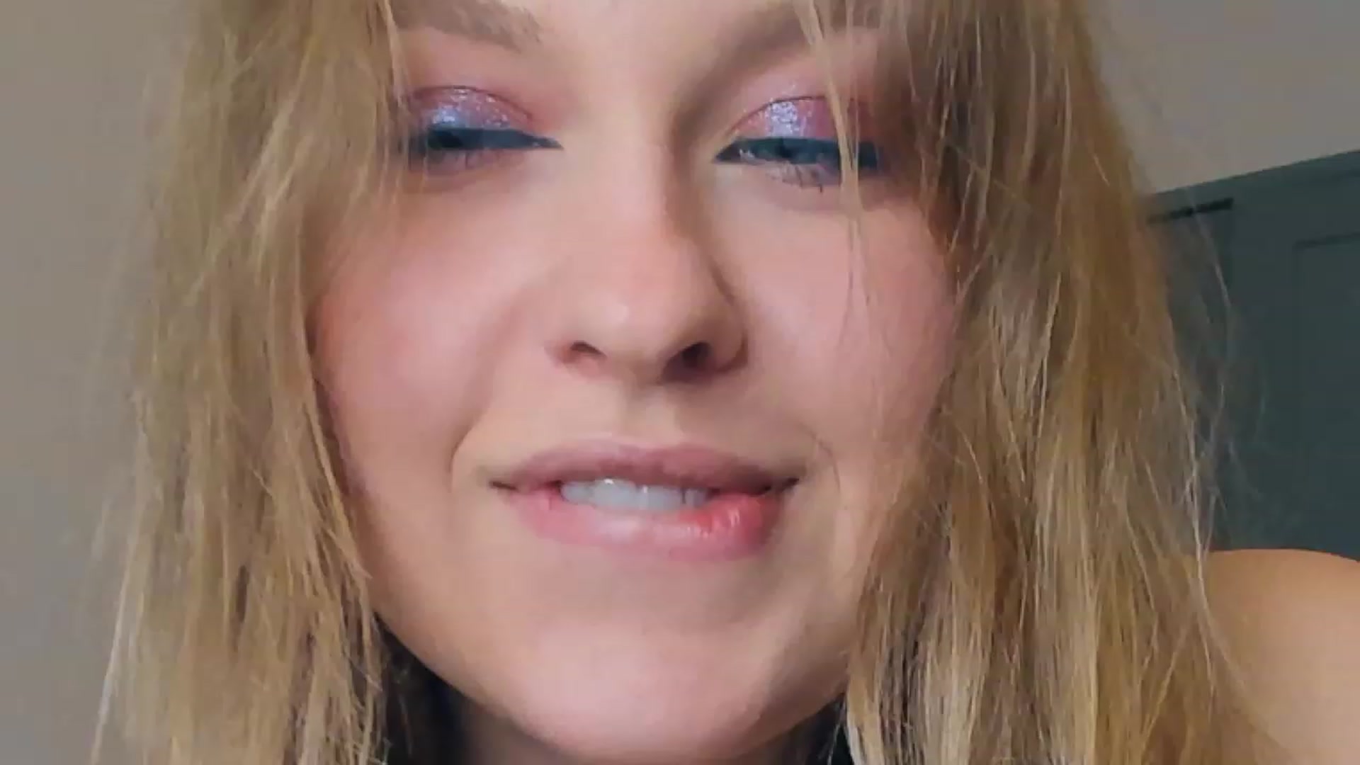 Gallery image thumbnail from SensualAdict's myfreecams stream on, 02/12/2023, 15:34 image 16 of 20