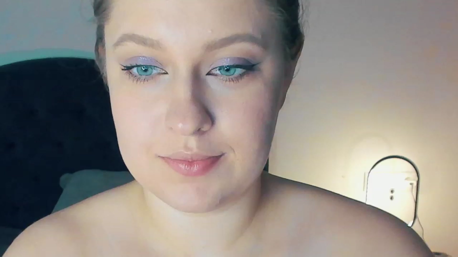 Gallery image thumbnail from SensualAdict's myfreecams stream on, 02/15/2023, 15:38 image 19 of 20