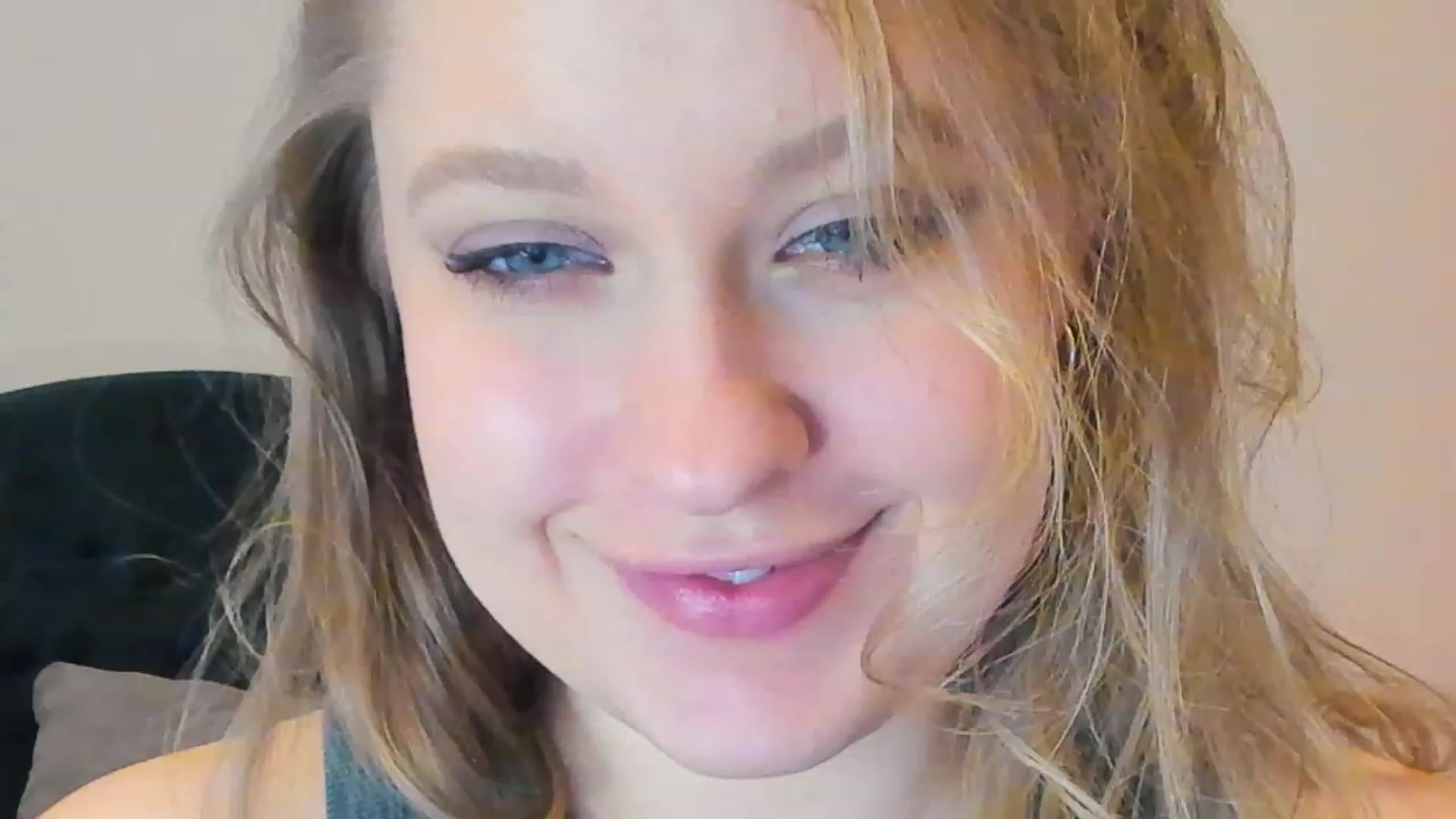 Gallery image thumbnail from SensualAdict's myfreecams stream on, 02/18/2023, 16:03 image 17 of 20