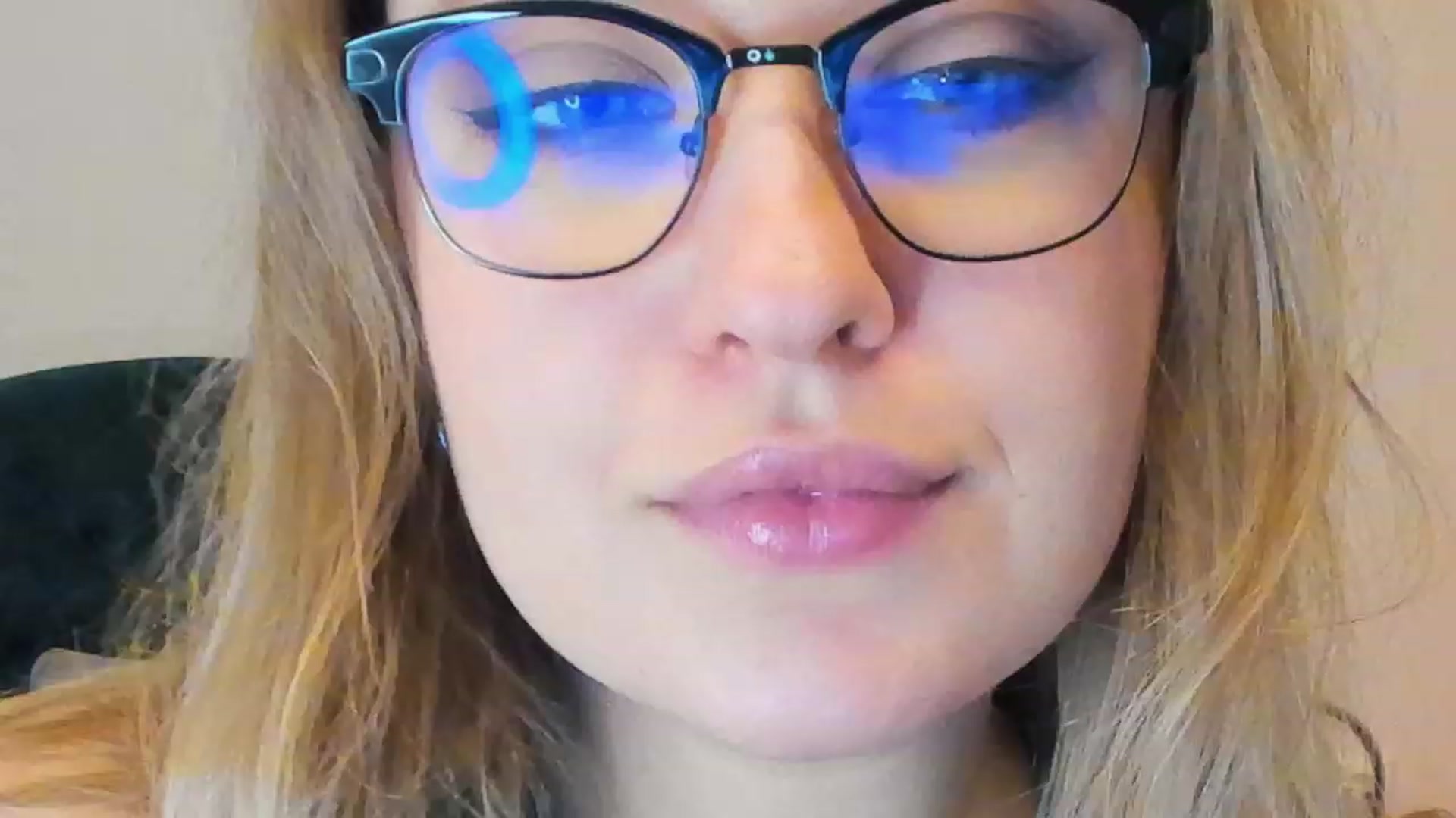 Gallery image thumbnail from SensualAdict's myfreecams stream on, 02/18/2023, 16:03 image 2 of 20