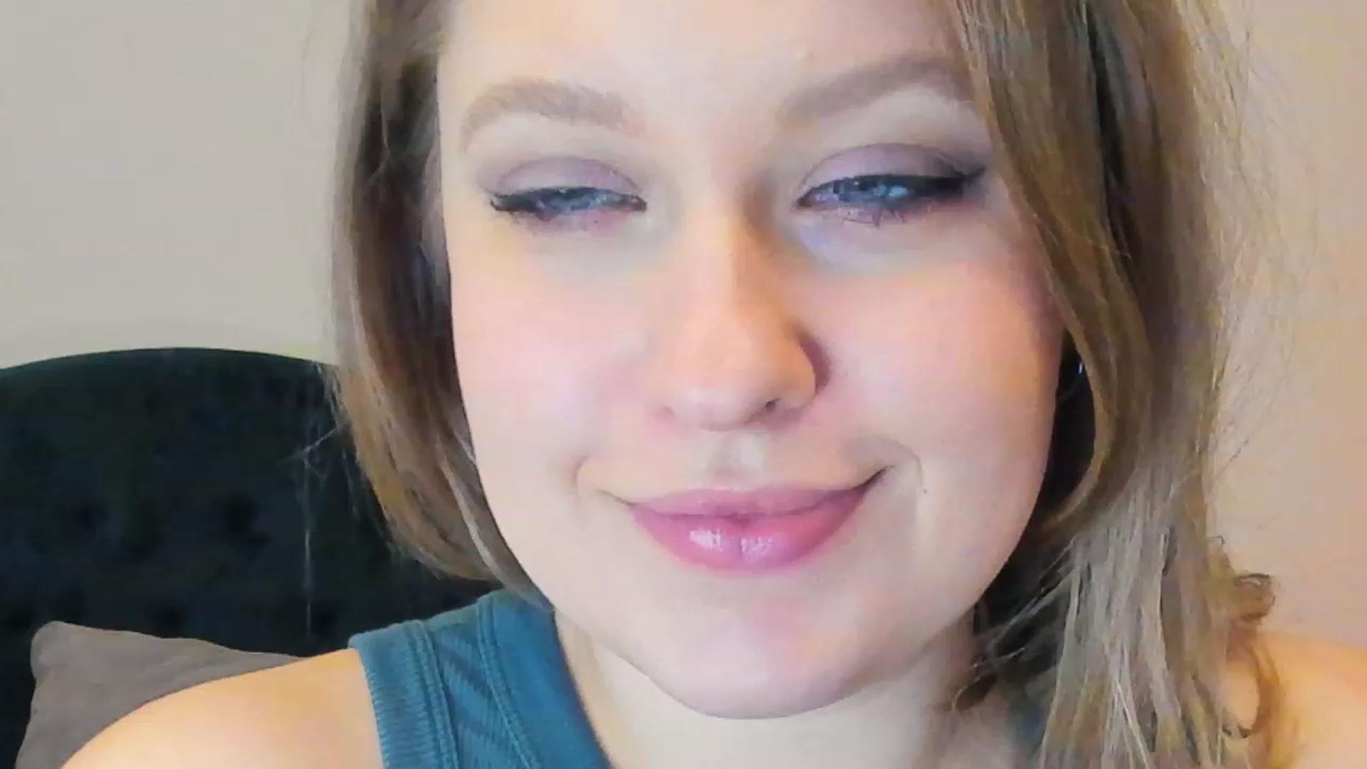 Gallery image thumbnail from SensualAdict's myfreecams stream on, 02/18/2023, 16:03 image 9 of 20