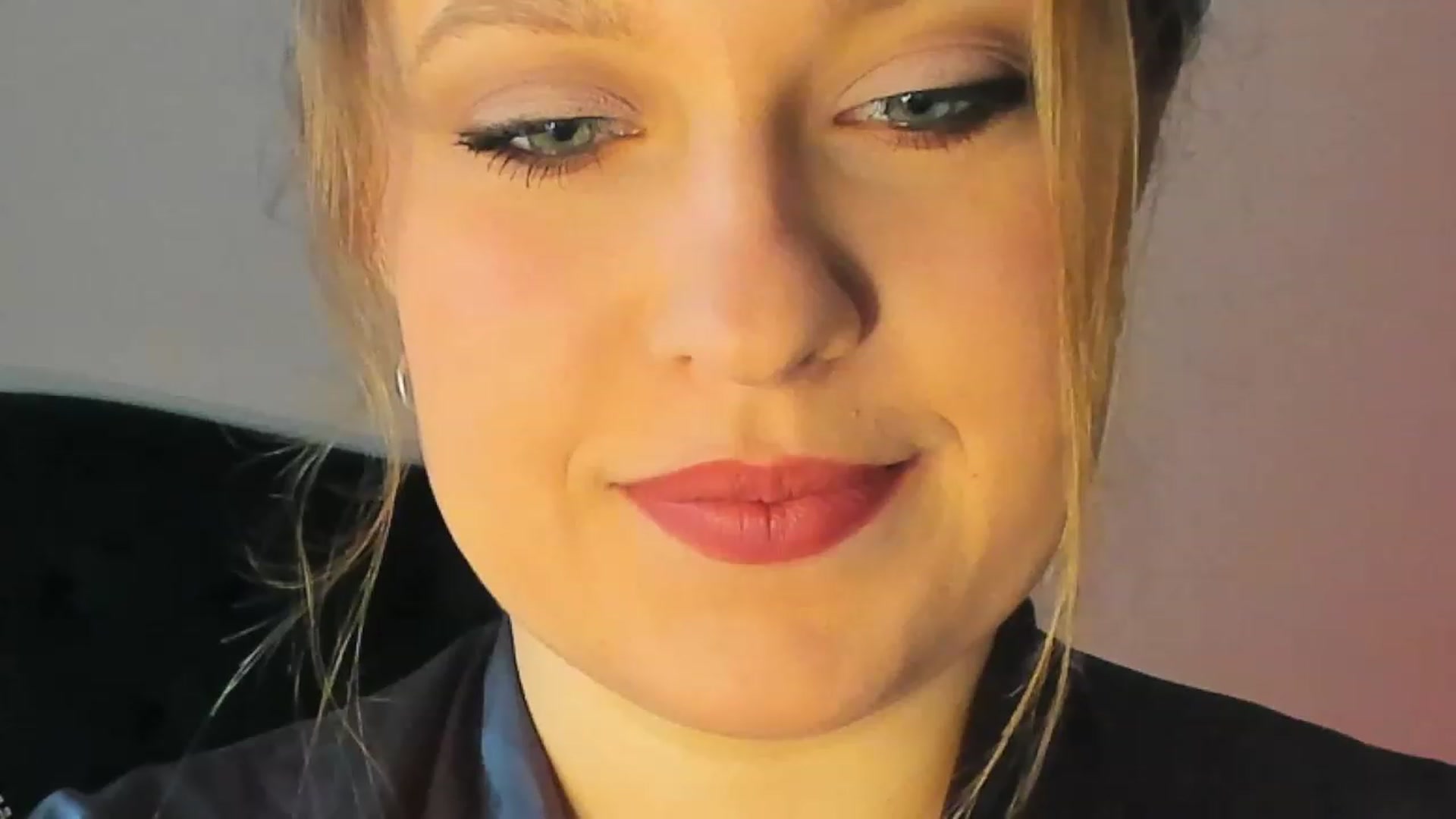 Gallery image thumbnail from SensualAdict's myfreecams stream on, 02/19/2023, 14:49 image 5 of 20