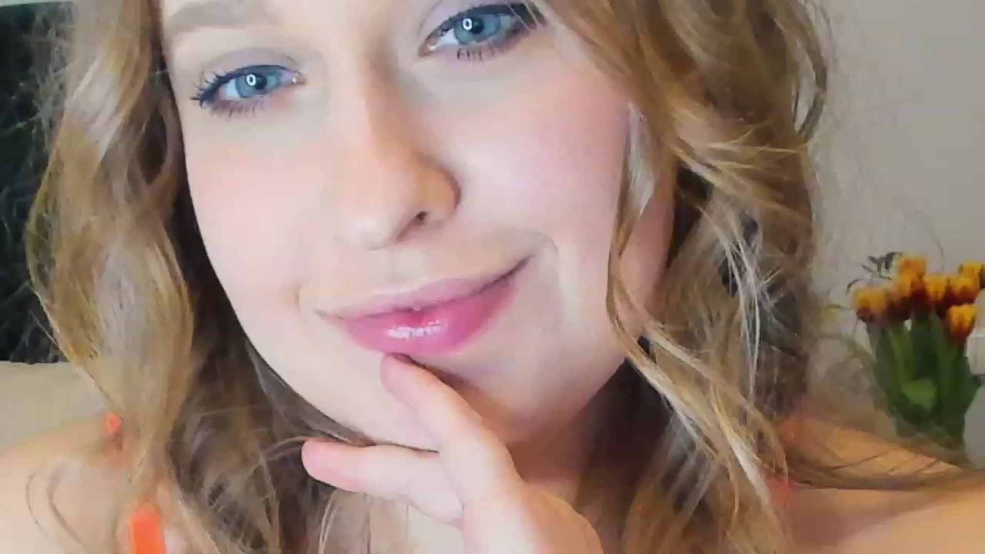 Gallery image thumbnail from SensualAdict's myfreecams stream on, 02/23/2023, 17:59 image 1 of 20