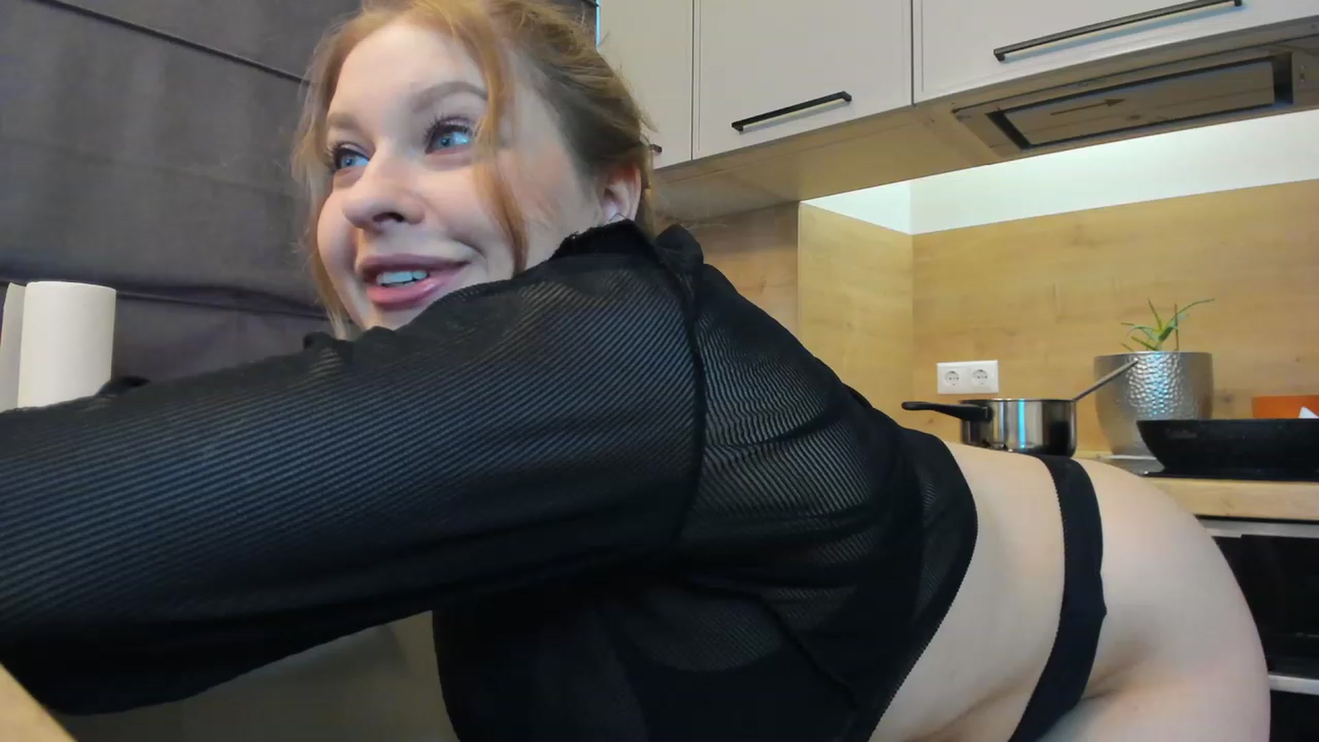 Gallery image thumbnail from SensualAdict's myfreecams stream on, 02/25/2023, 13:00 image 7 of 20