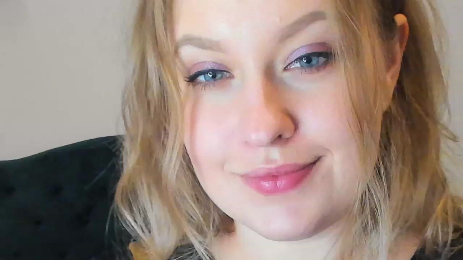 Gallery image thumbnail from SensualAdict's myfreecams stream on, 02/25/2023, 16:16 image 1 of 20