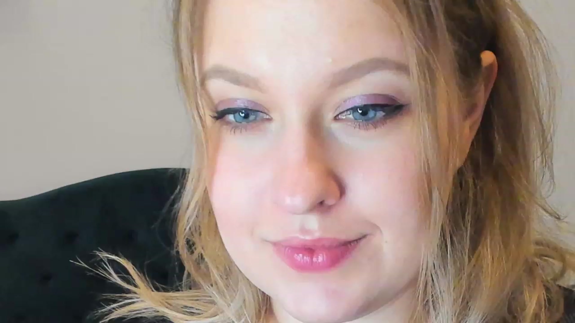 Gallery image thumbnail from SensualAdict's myfreecams stream on, 02/25/2023, 16:16 image 4 of 20