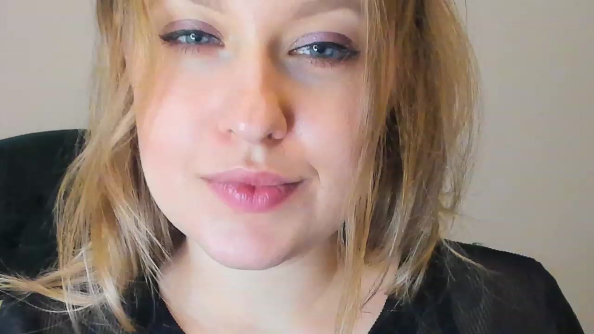 Gallery image thumbnail from SensualAdict's myfreecams stream on, 02/25/2023, 16:16 image 14 of 20