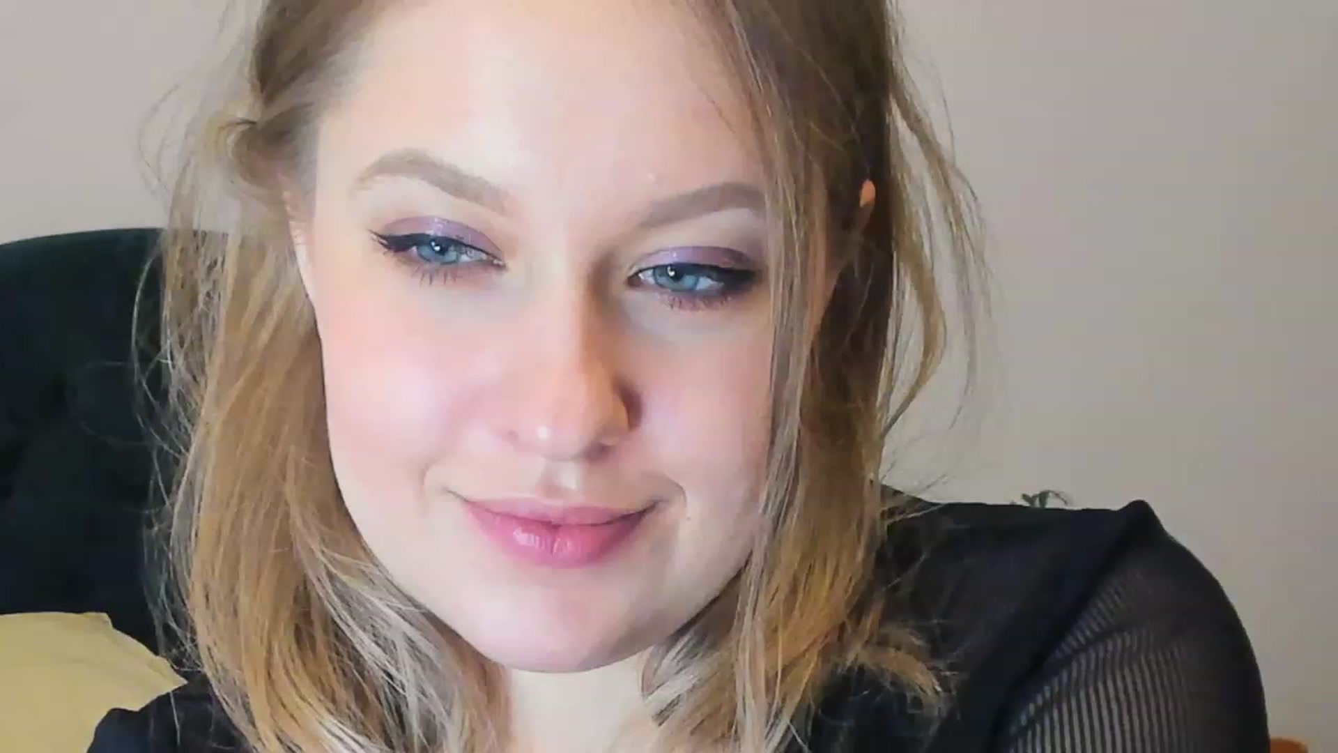 Gallery image thumbnail from SensualAdict's myfreecams stream on, 02/25/2023, 16:16 image 16 of 20