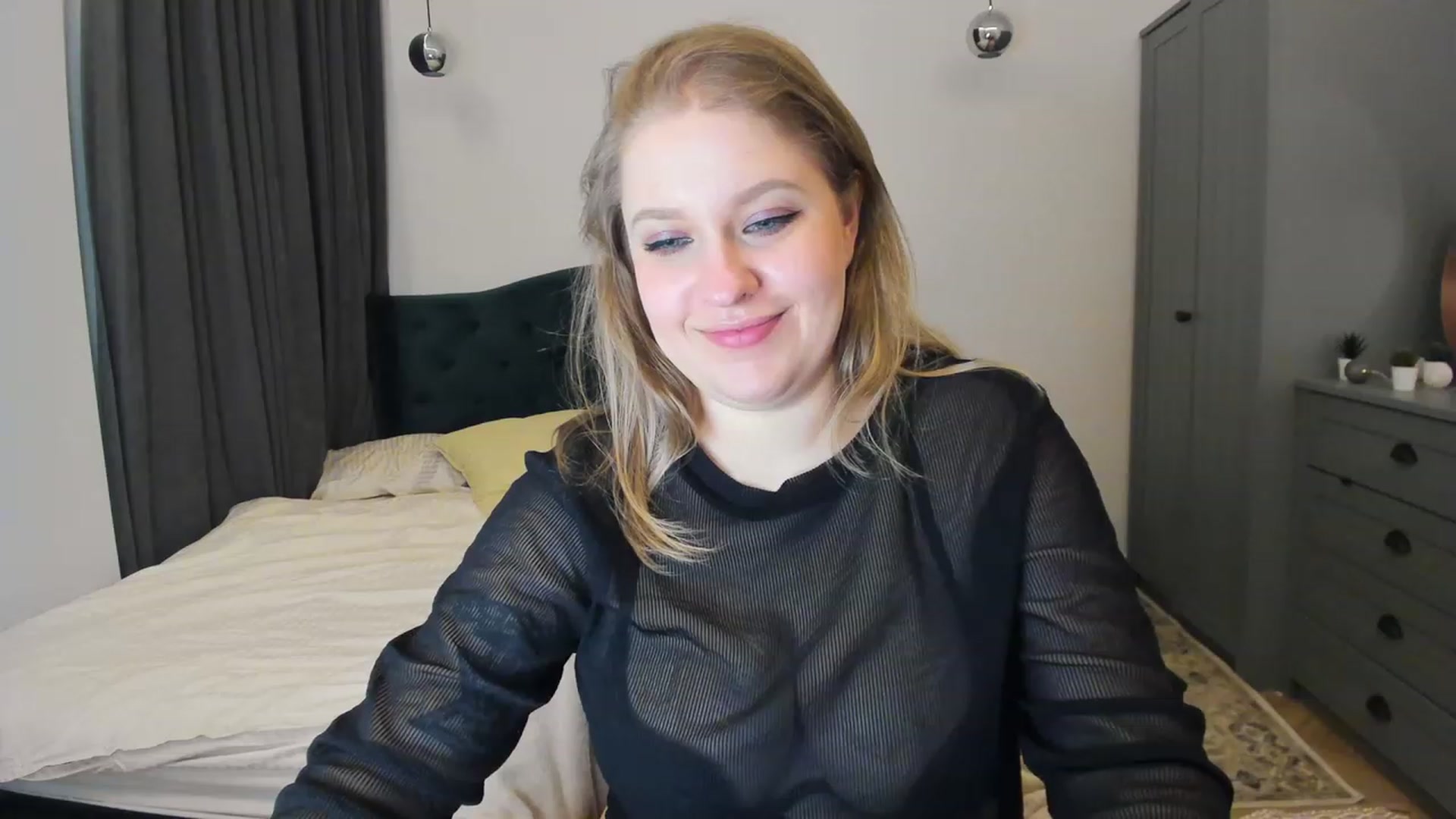 Gallery image thumbnail from SensualAdict's myfreecams stream on, 02/25/2023, 17:27 image 5 of 20