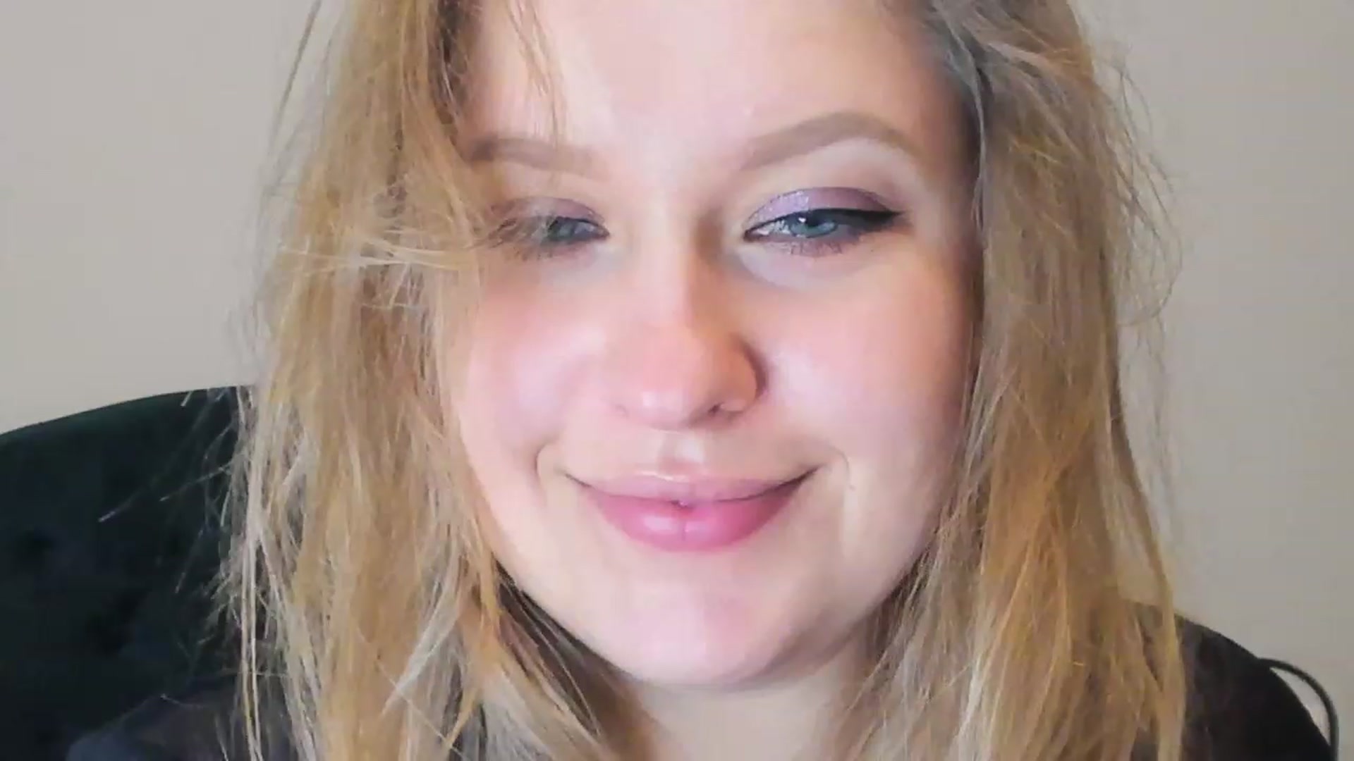Gallery image thumbnail from SensualAdict's myfreecams stream on, 02/25/2023, 17:27 image 3 of 20