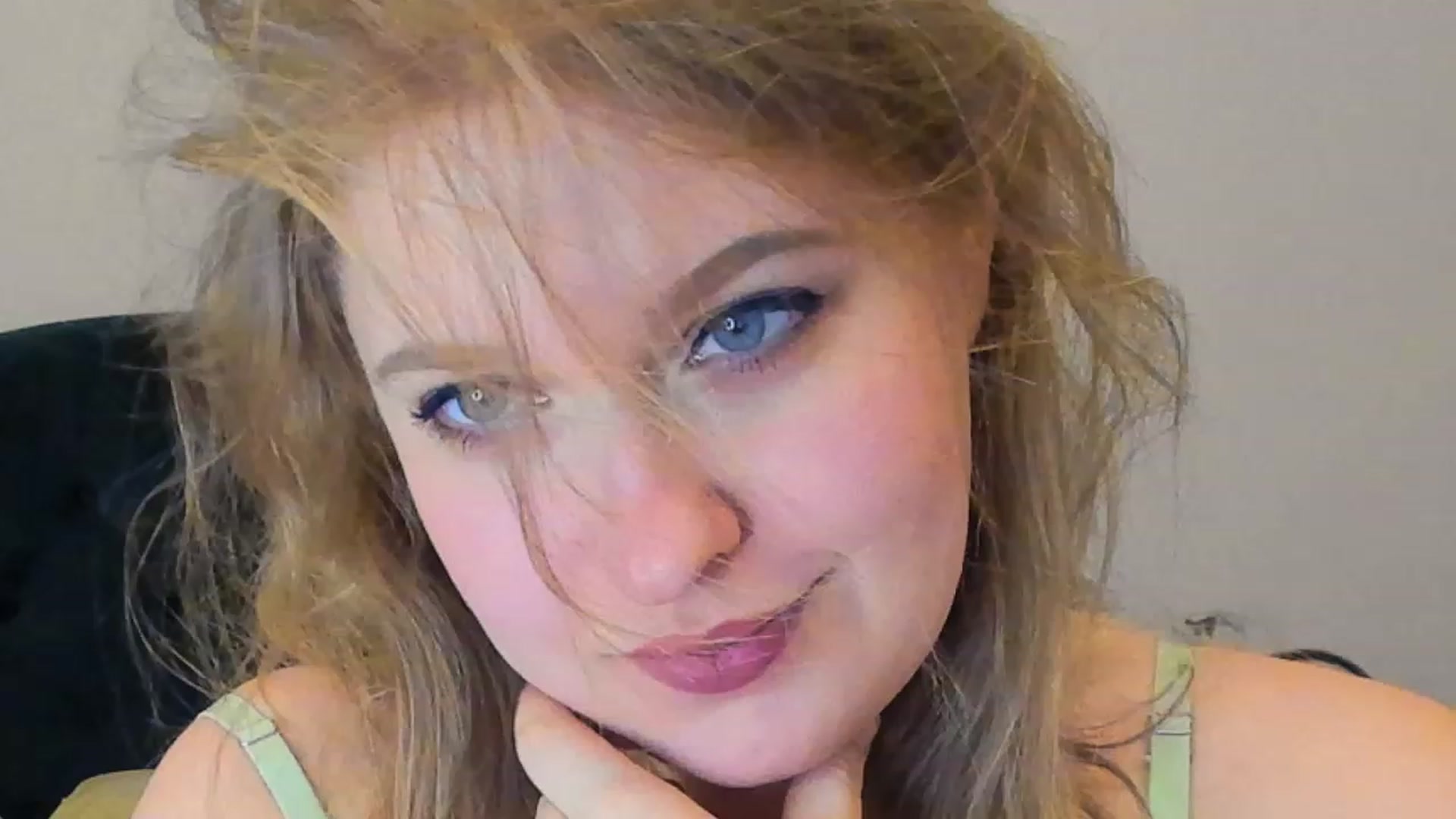 Gallery image thumbnail from SensualAdict's myfreecams stream on, 02/26/2023, 18:04 image 9 of 20