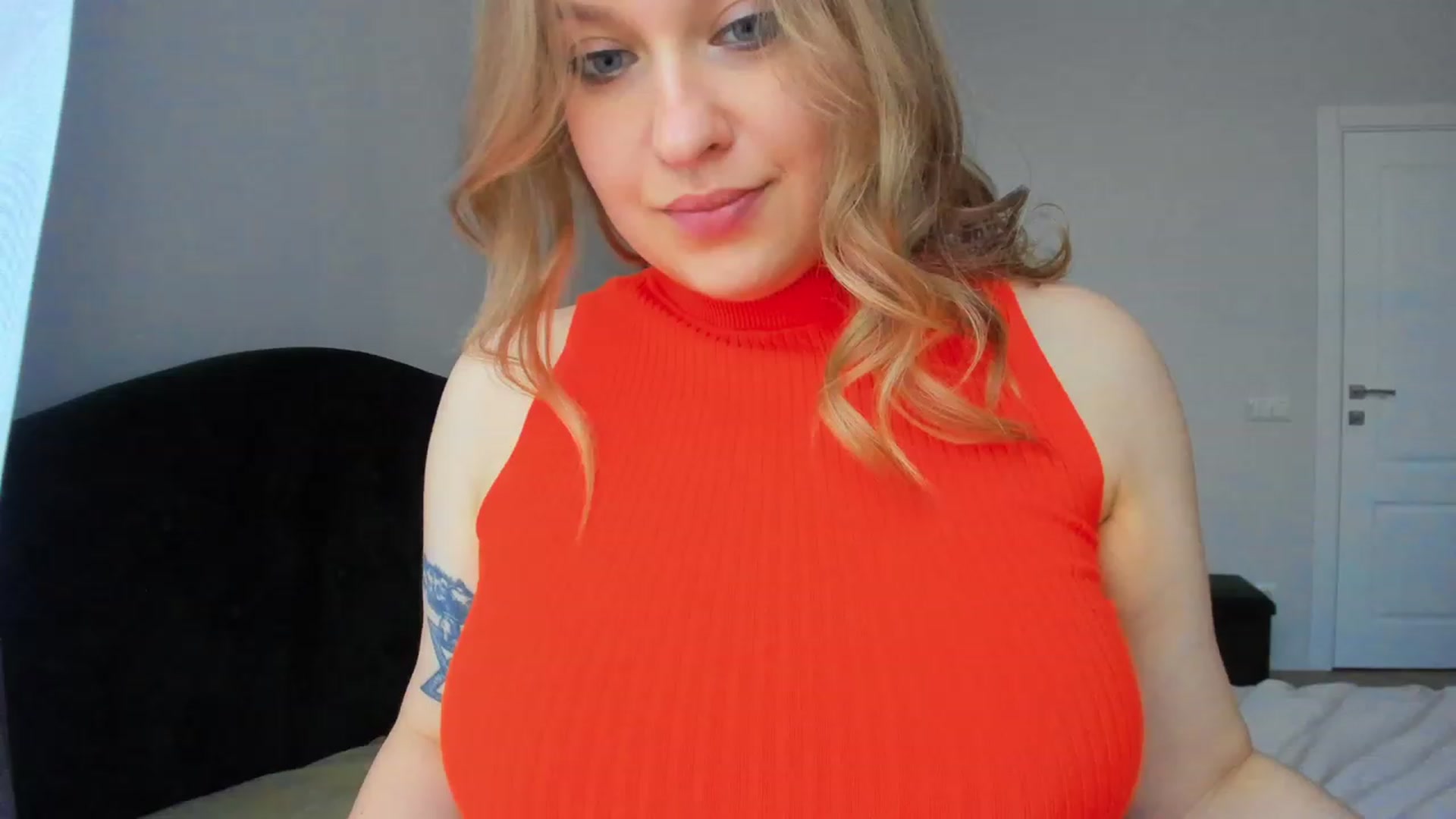 Gallery image thumbnail from SensualAdict's myfreecams stream on, 02/27/2023, 14:11 image 19 of 20