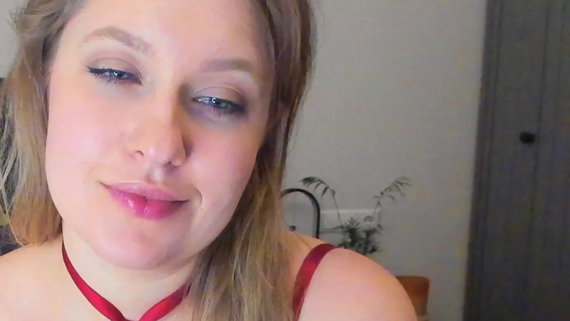 Gallery image thumbnail from SensualAdict's myfreecams stream on, 03/04/2023, 18:52 image 16 of 20