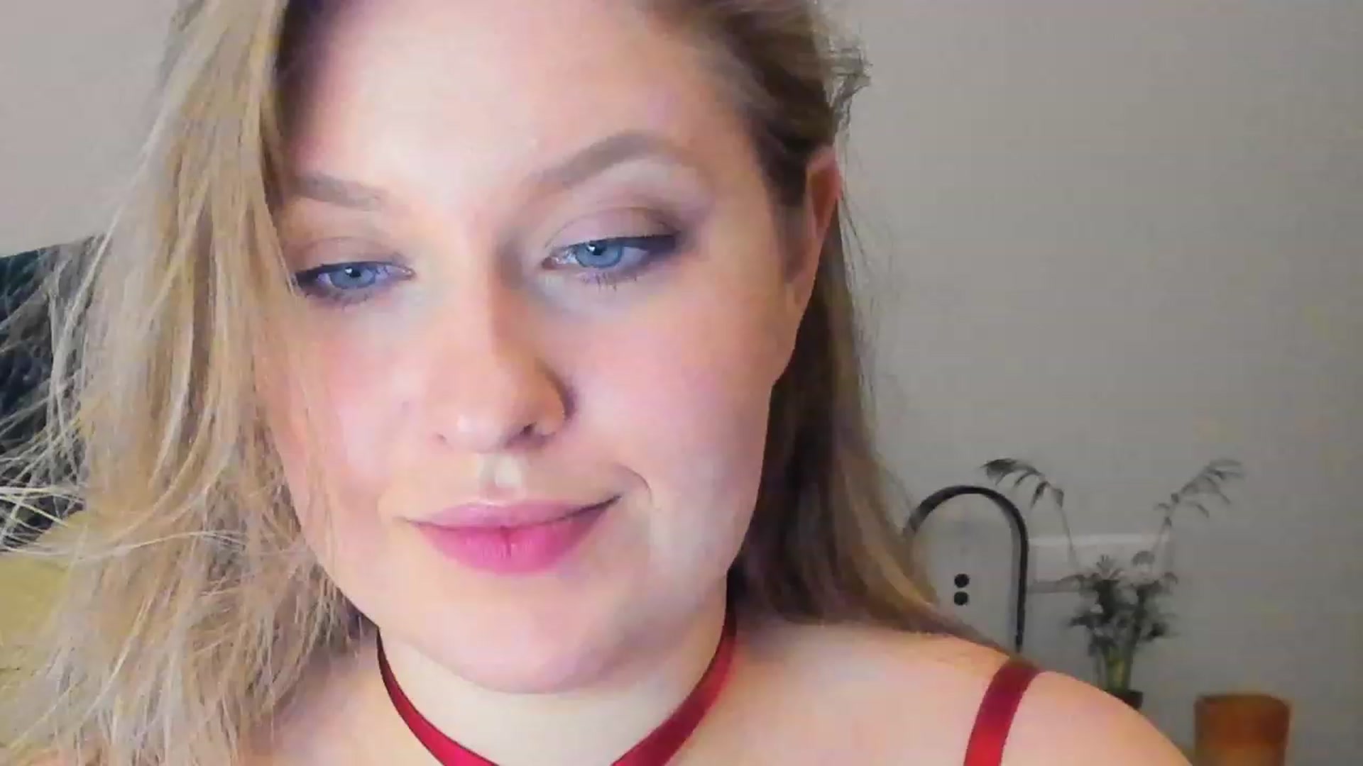Gallery image thumbnail from SensualAdict's myfreecams stream on, 03/04/2023, 18:52 image 20 of 20