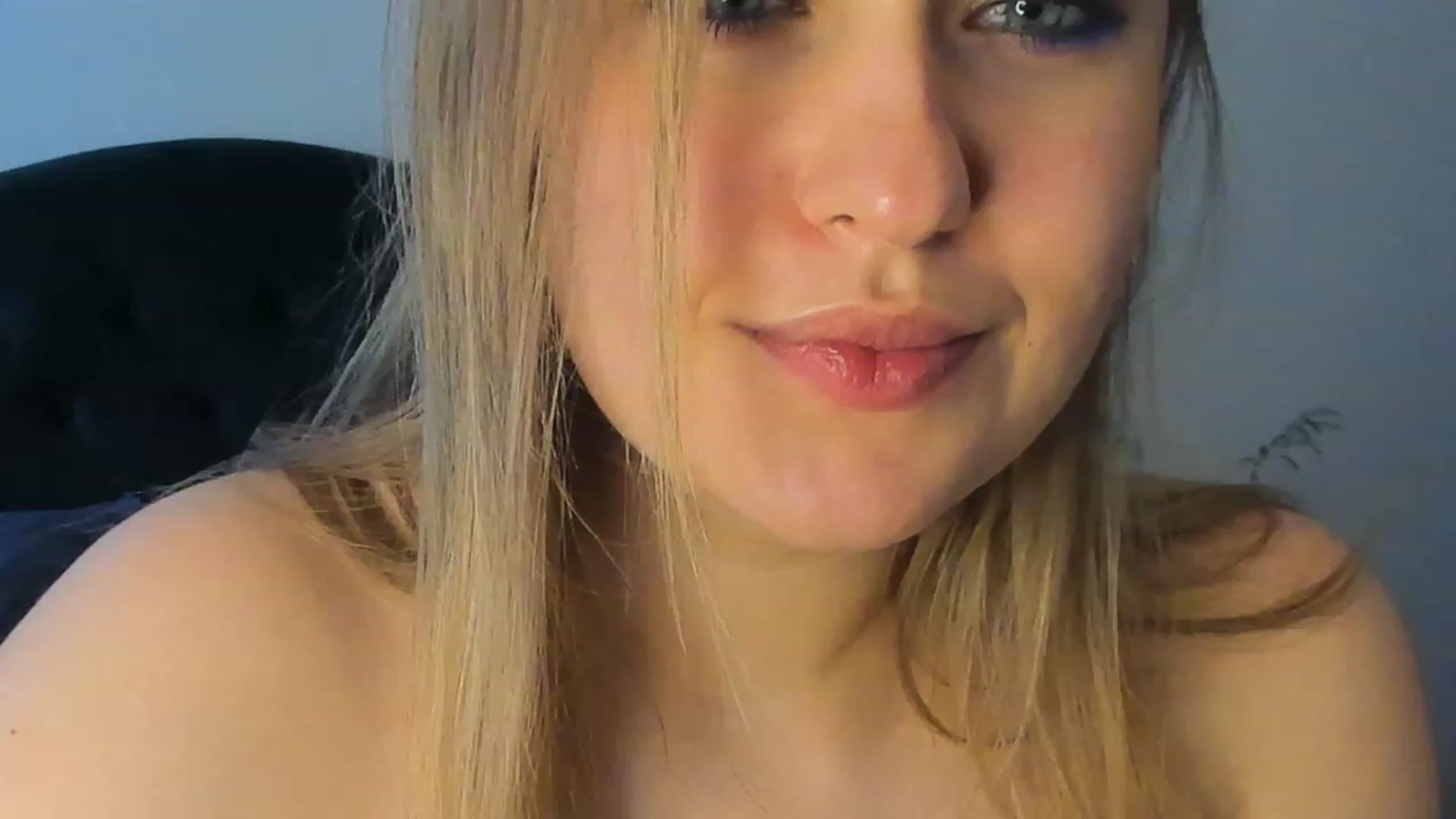 Gallery image thumbnail from SensualAdict's myfreecams stream on, 03/06/2023, 14:42 image 16 of 20