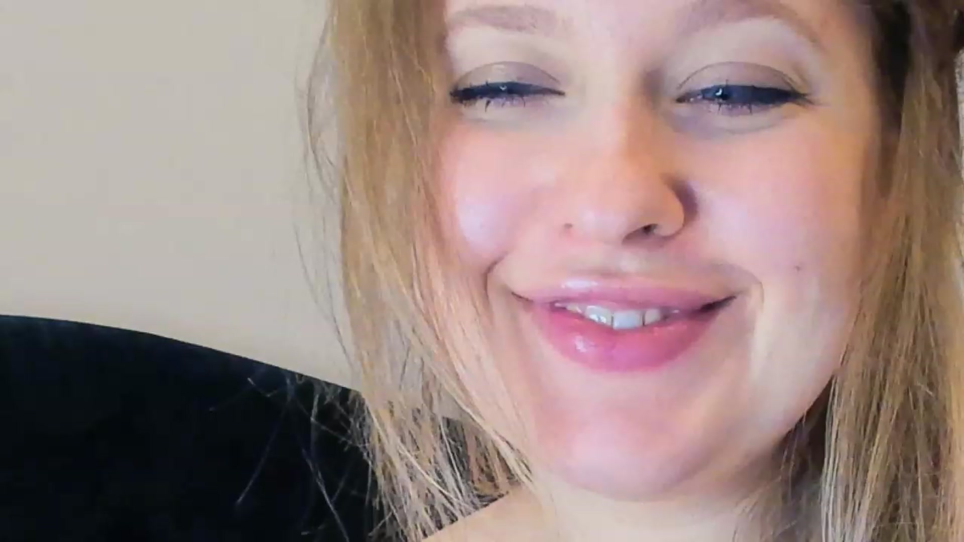 Gallery image thumbnail from SensualAdict's myfreecams stream on, 03/11/2023, 19:04 image 9 of 20