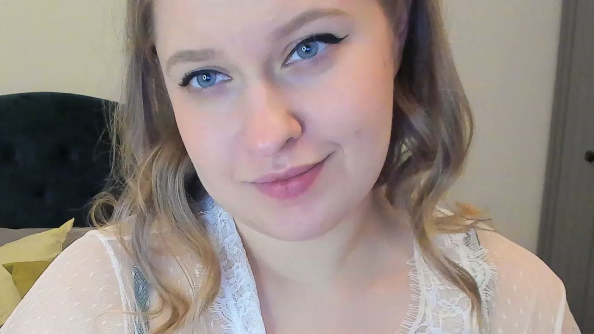Gallery image thumbnail from SensualAdict's myfreecams stream on, 03/12/2023, 18:12 image 3 of 20