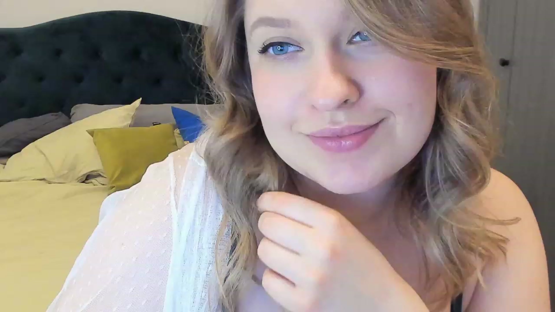 Gallery image thumbnail from SensualAdict's myfreecams stream on, 03/12/2023, 18:12 image 20 of 20
