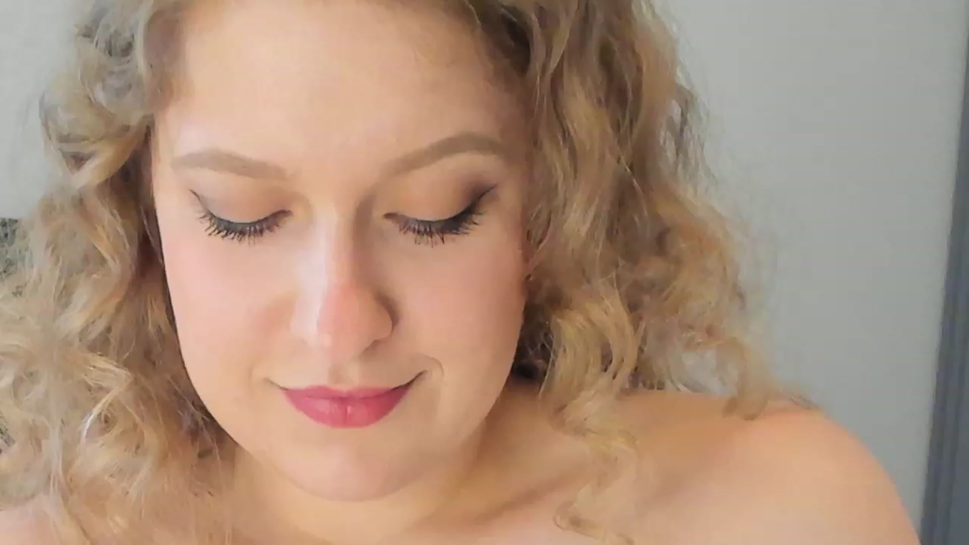 Gallery image thumbnail from SensualAdict's myfreecams stream on, 03/18/2023, 14:40 image 11 of 20