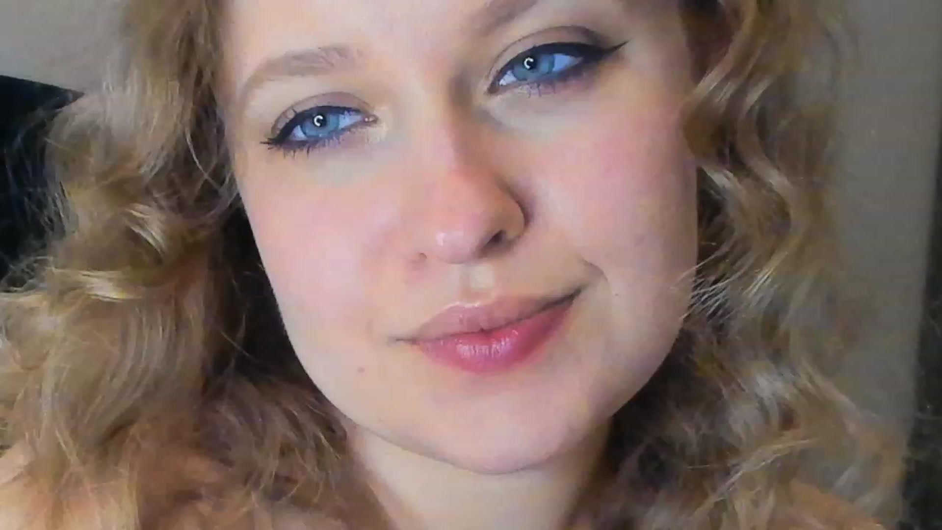 Gallery image thumbnail from SensualAdict's myfreecams stream on, 03/19/2023, 17:59 image 6 of 20
