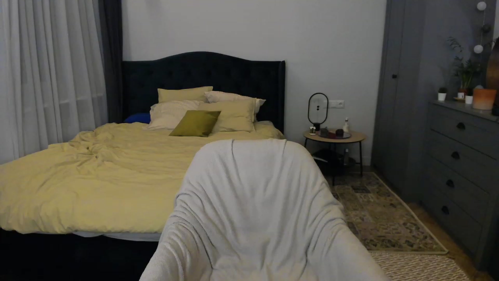 Gallery image thumbnail from SensualAdict's myfreecams stream on, 03/19/2023, 17:59 image 18 of 20