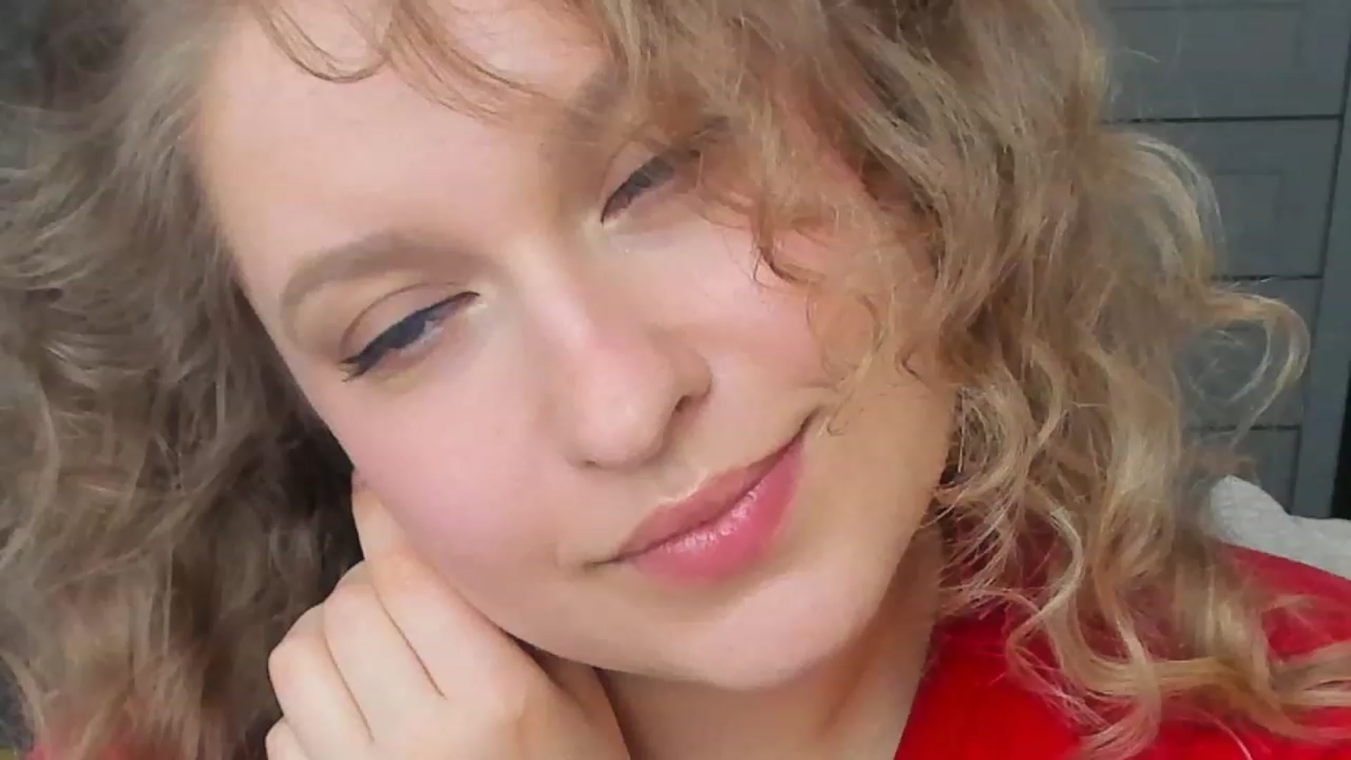 Gallery image thumbnail from SensualAdict's myfreecams stream on, 03/25/2023, 14:20 image 14 of 20