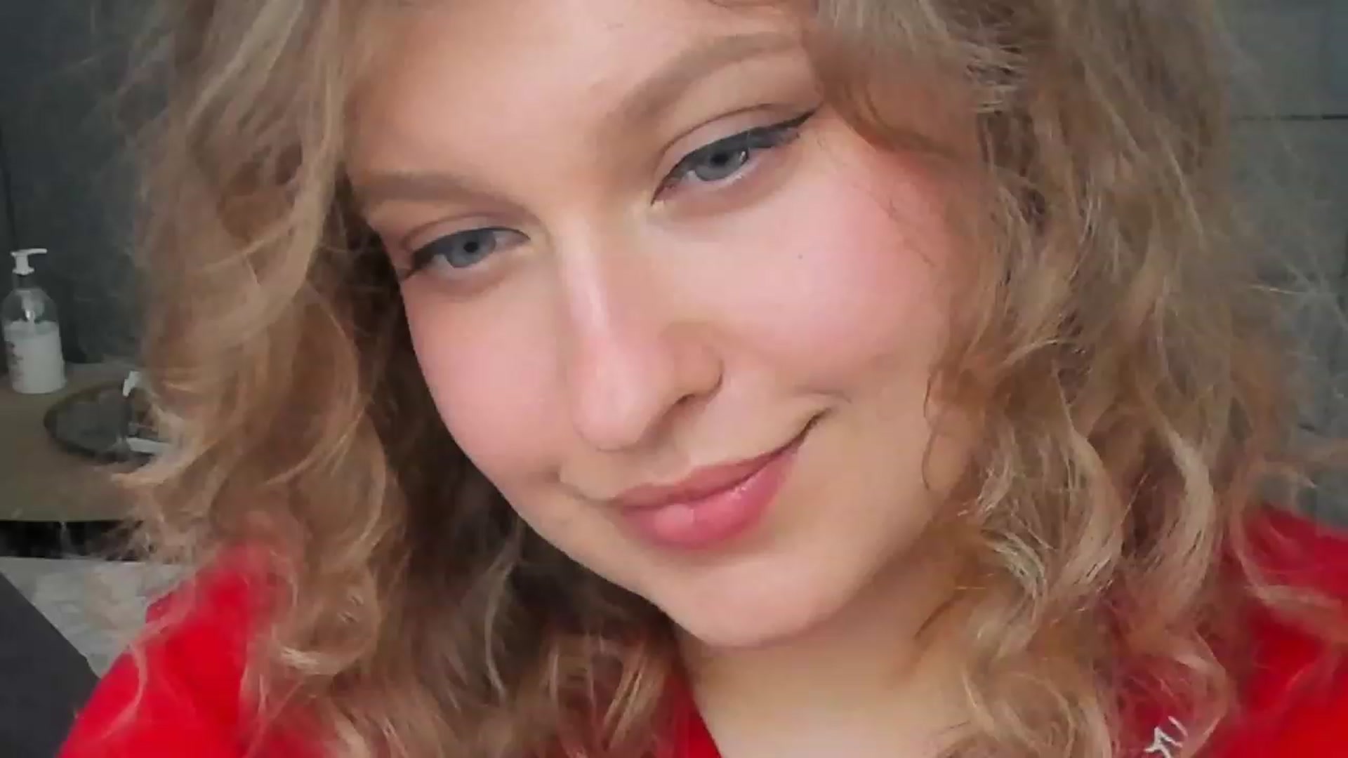 Gallery image thumbnail from SensualAdict's myfreecams stream on, 03/25/2023, 14:20 image 5 of 20